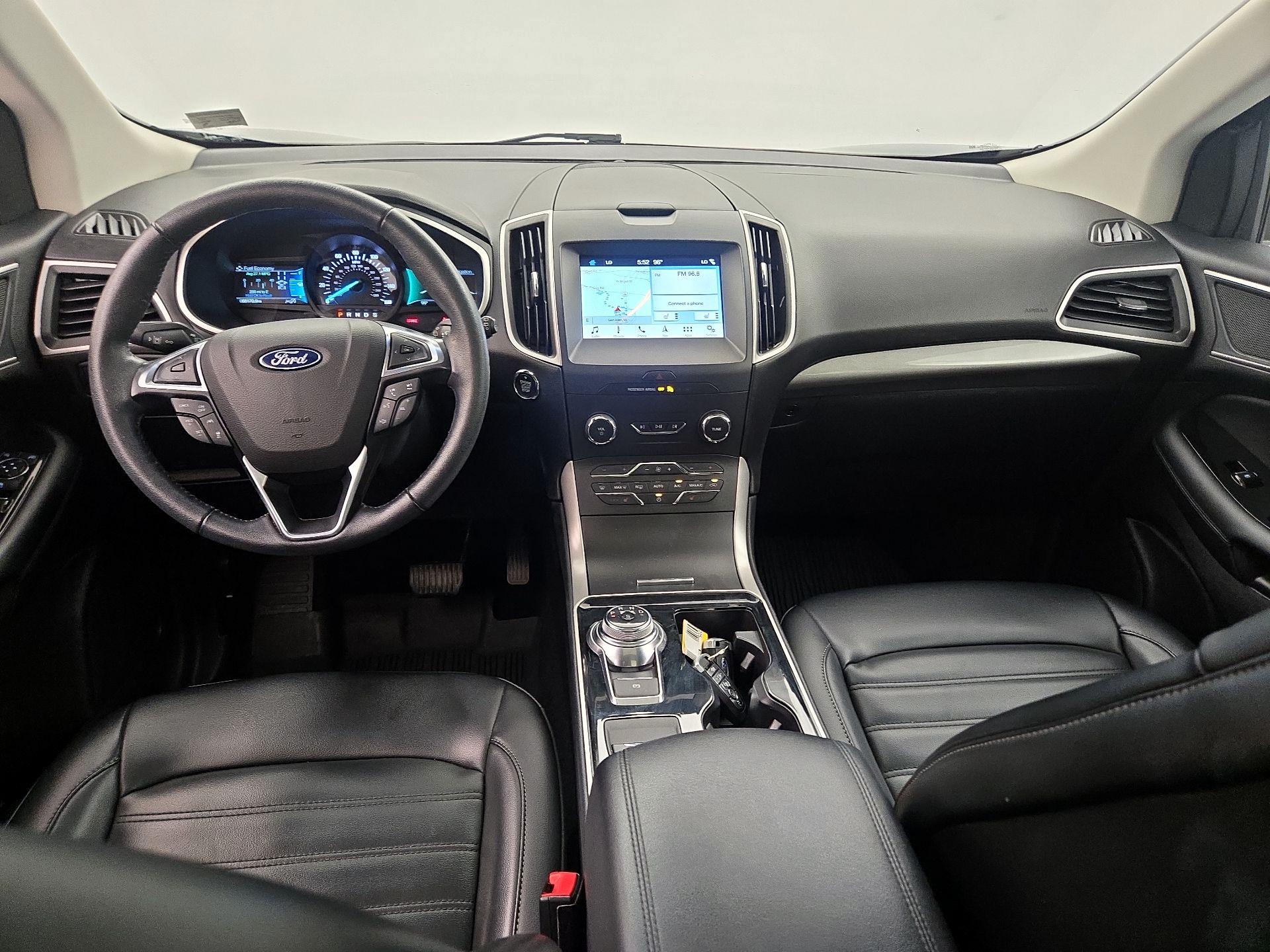 Thumbnail: 2019 Ford Edge - 9