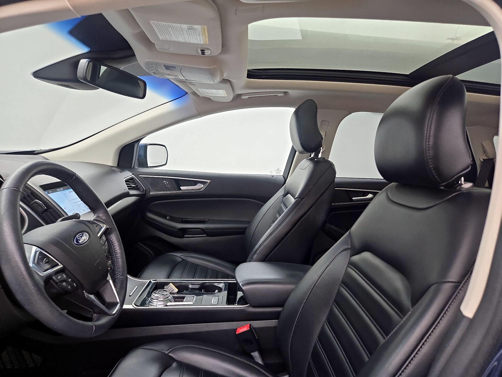 Thumbnail: 2019 Ford Edge - 20