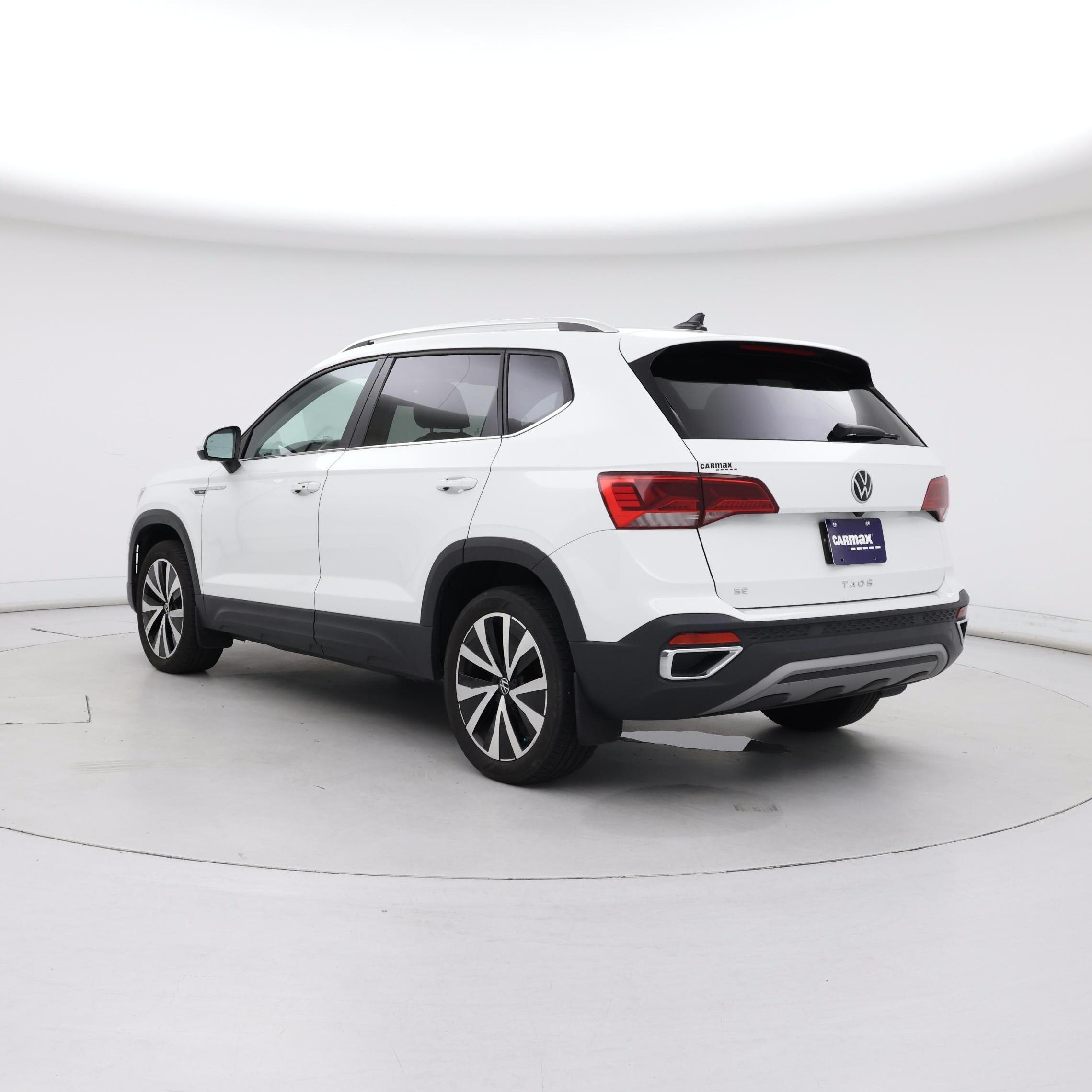 Thumbnail: 2023 Volkswagen Taos - 2