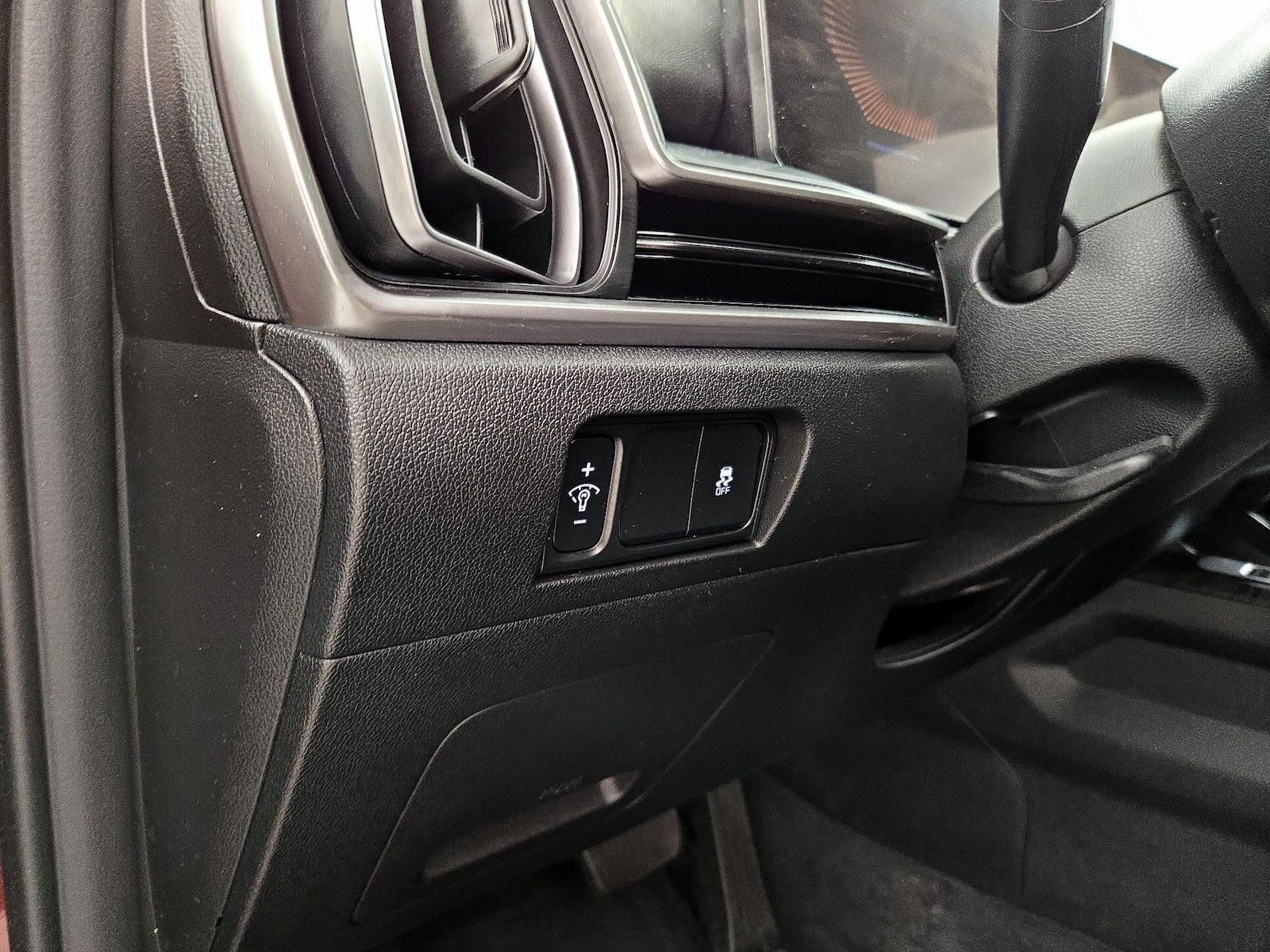 2025 Kia Sorento S - Photo 14