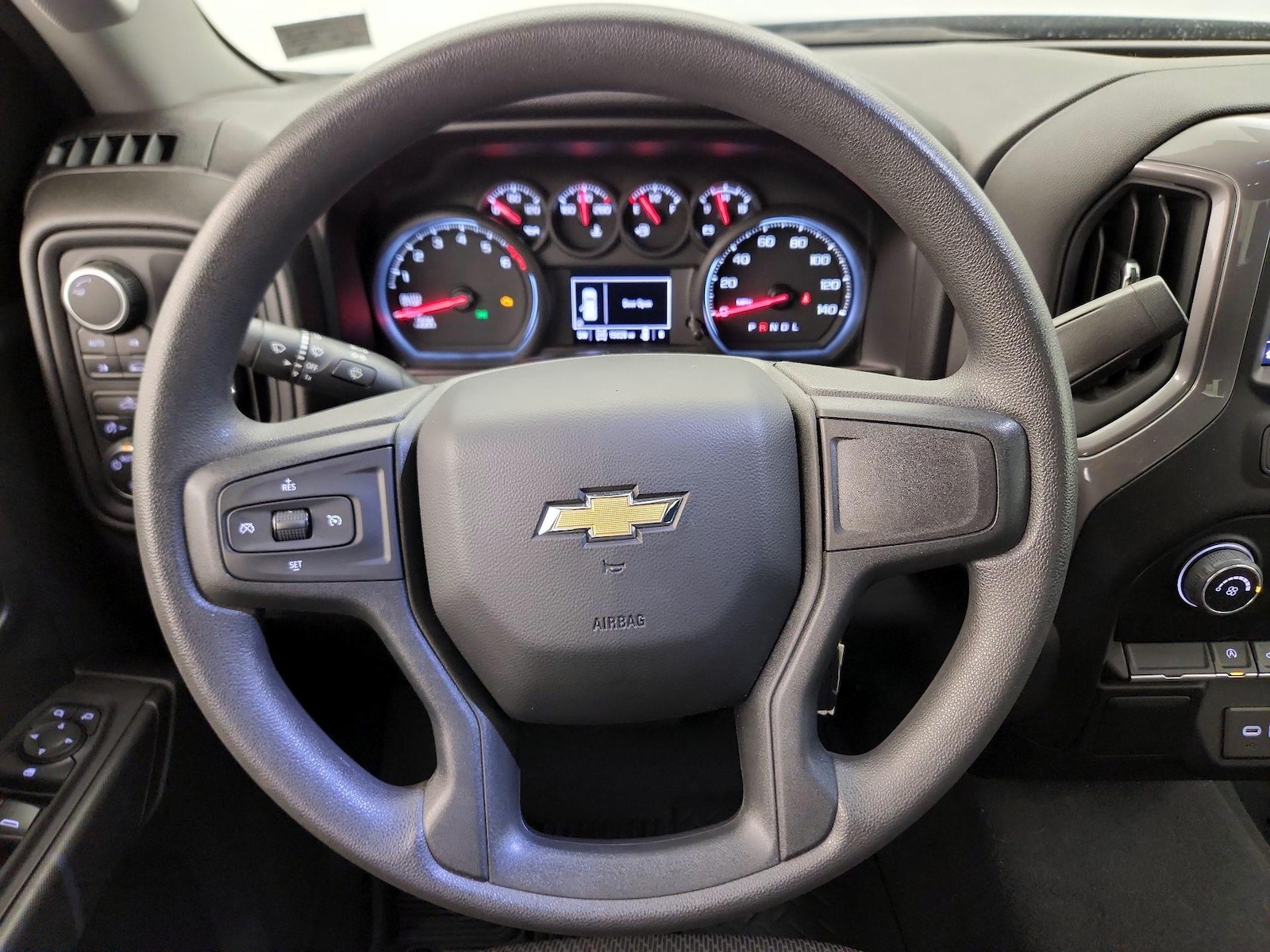 2022 Chevrolet Silverado 1500 Limited Custom - Photo 11