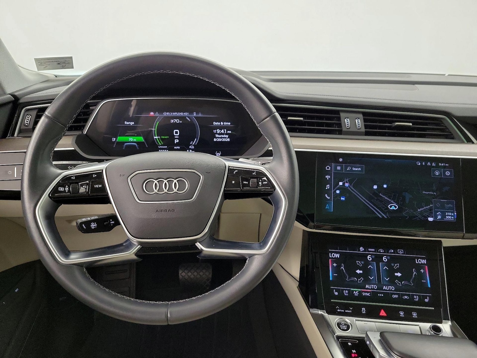 2024 Audi Q8 e-tron Premium Plus - Photo 11