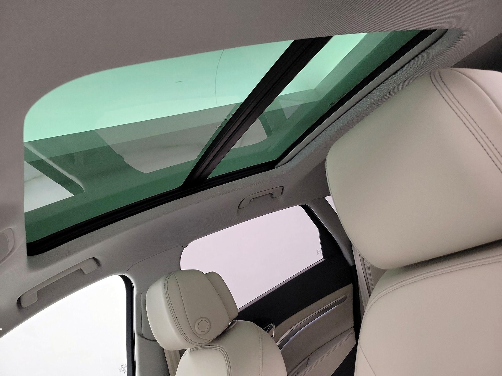 2024 Audi Q8 e-tron Premium Plus - Photo 21