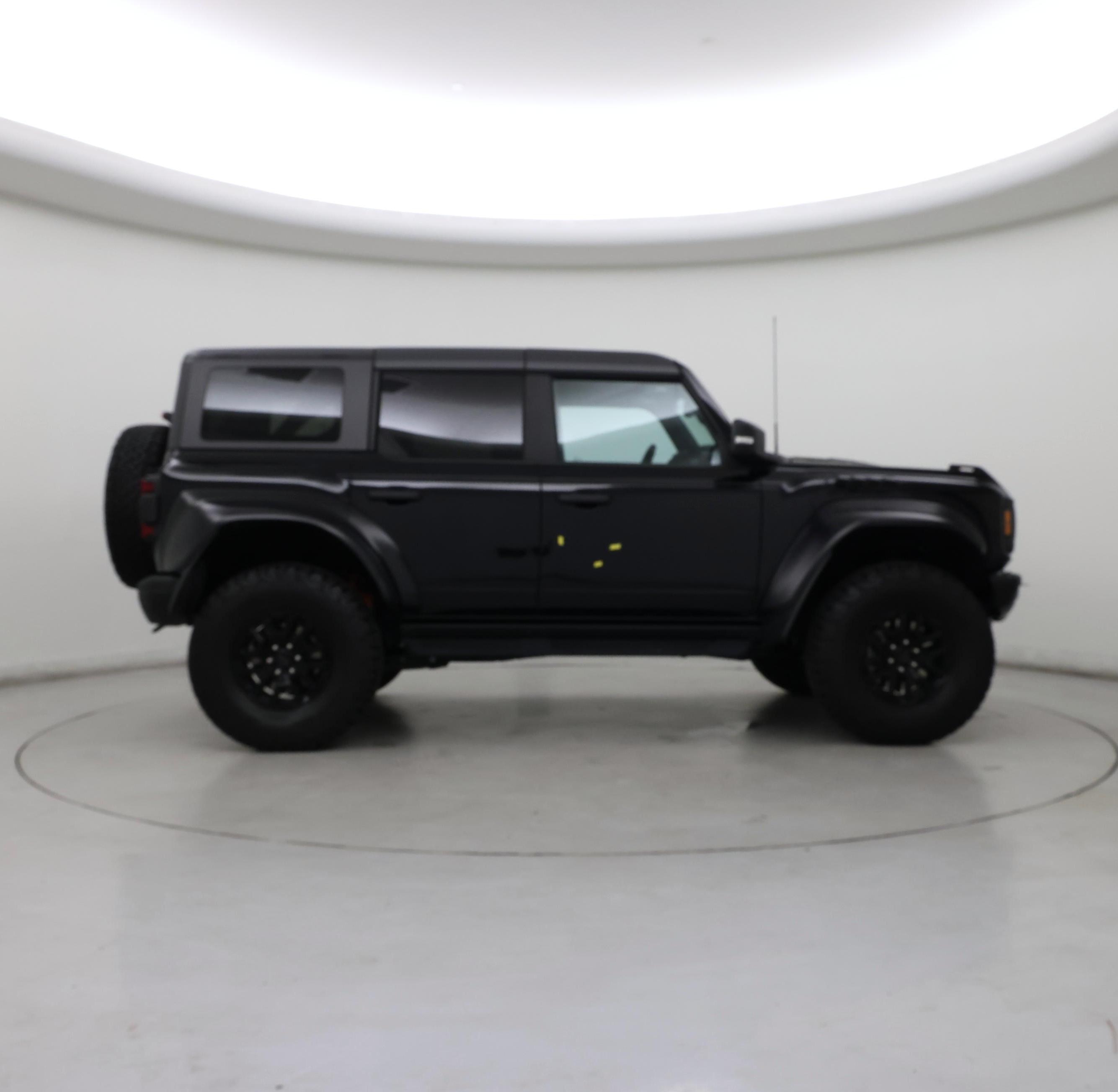 Thumbnail: 2023 Ford Bronco - 7