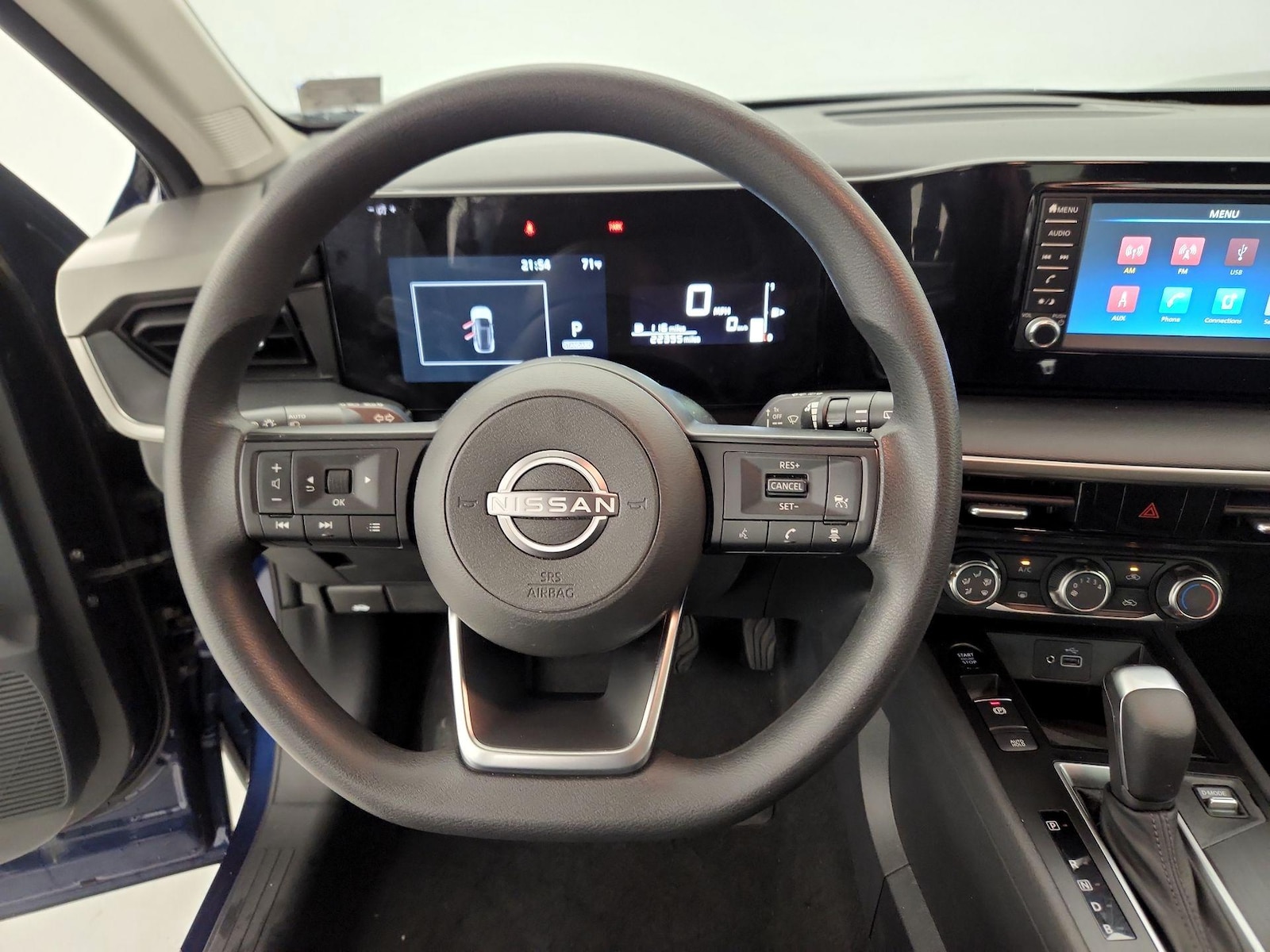 2025 Nissan Kicks S AWD - Photo 10