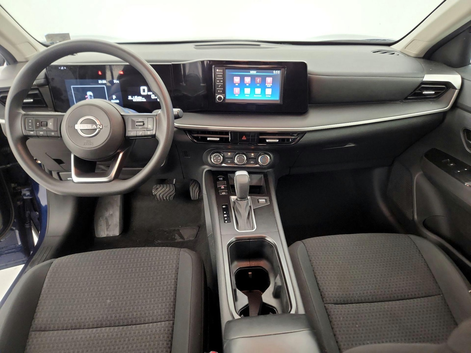 2025 Nissan Kicks S AWD - Photo 12