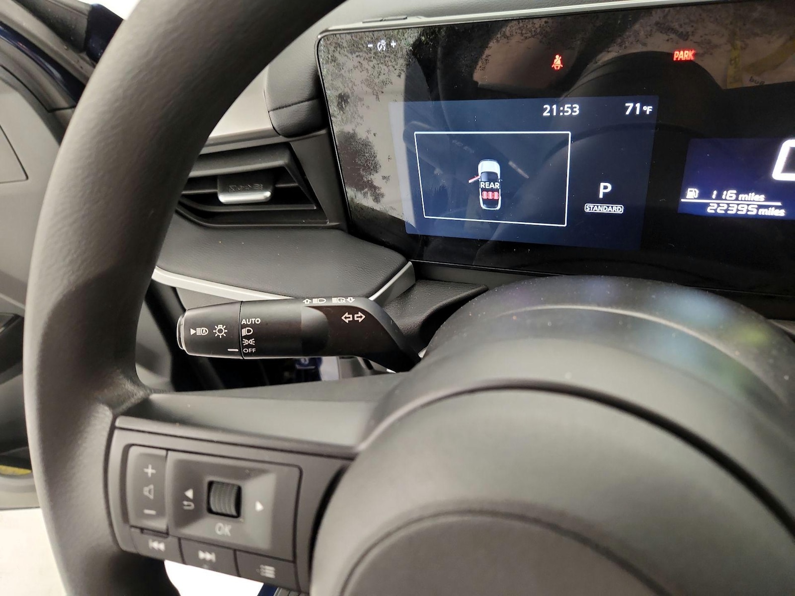 2025 Nissan Kicks S AWD - Photo 14
