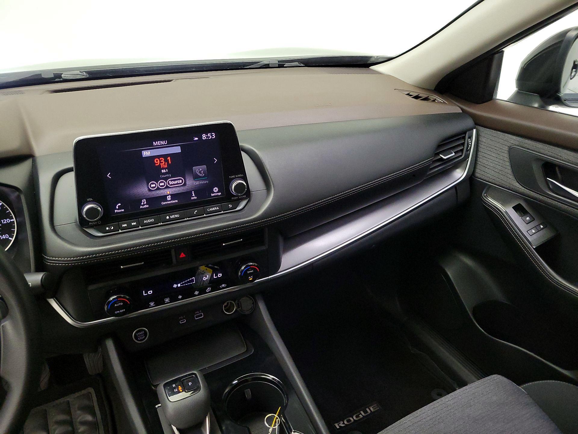 Thumbnail: 2023 Nissan Rogue - 9