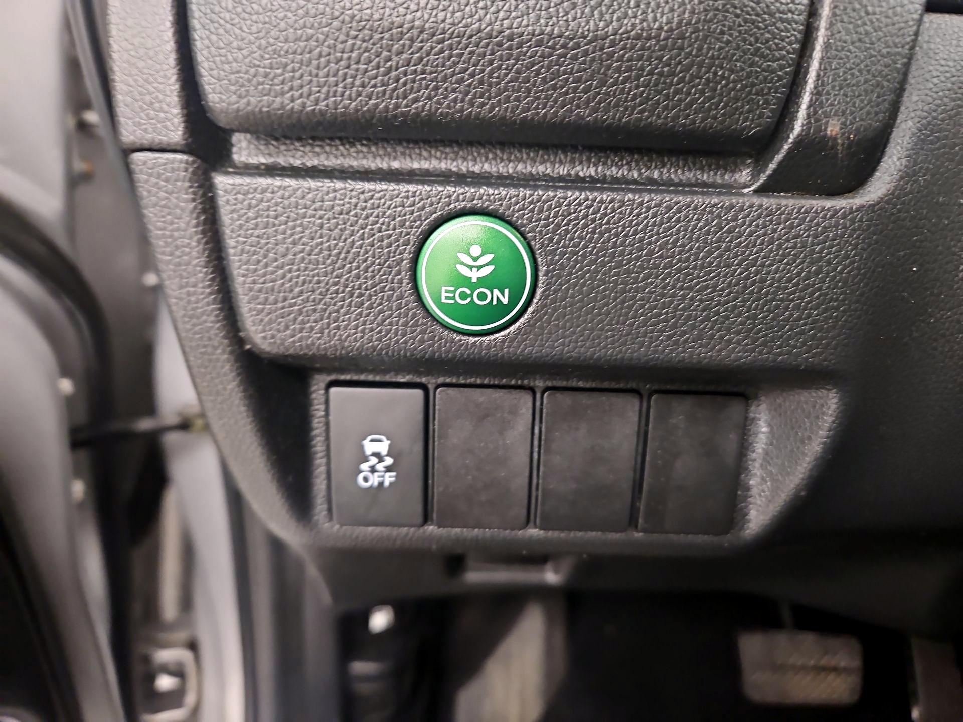 Thumbnail: 2015 Honda Fit - 13