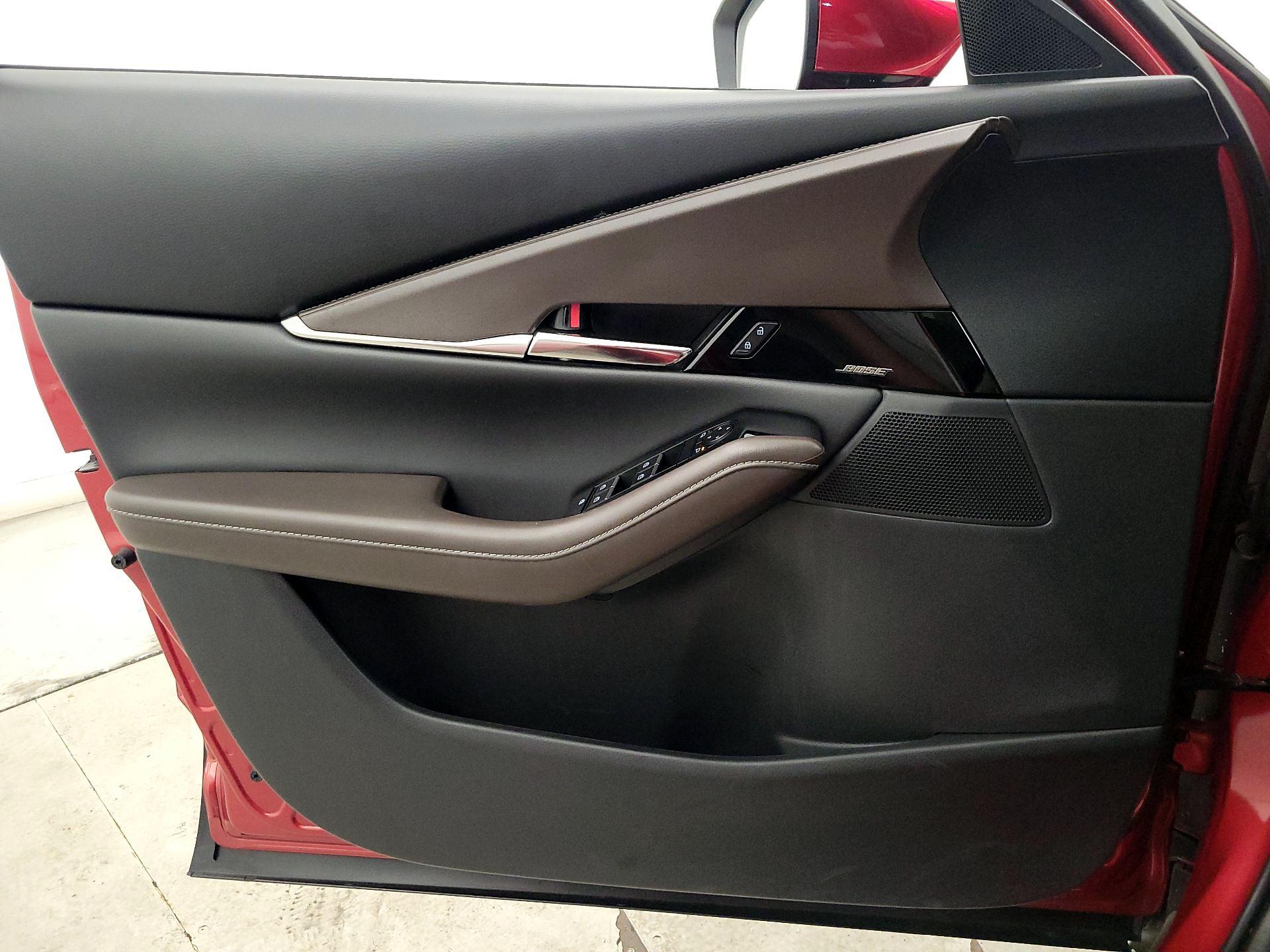 Thumbnail: 2023 Mazda CX-30 - 12