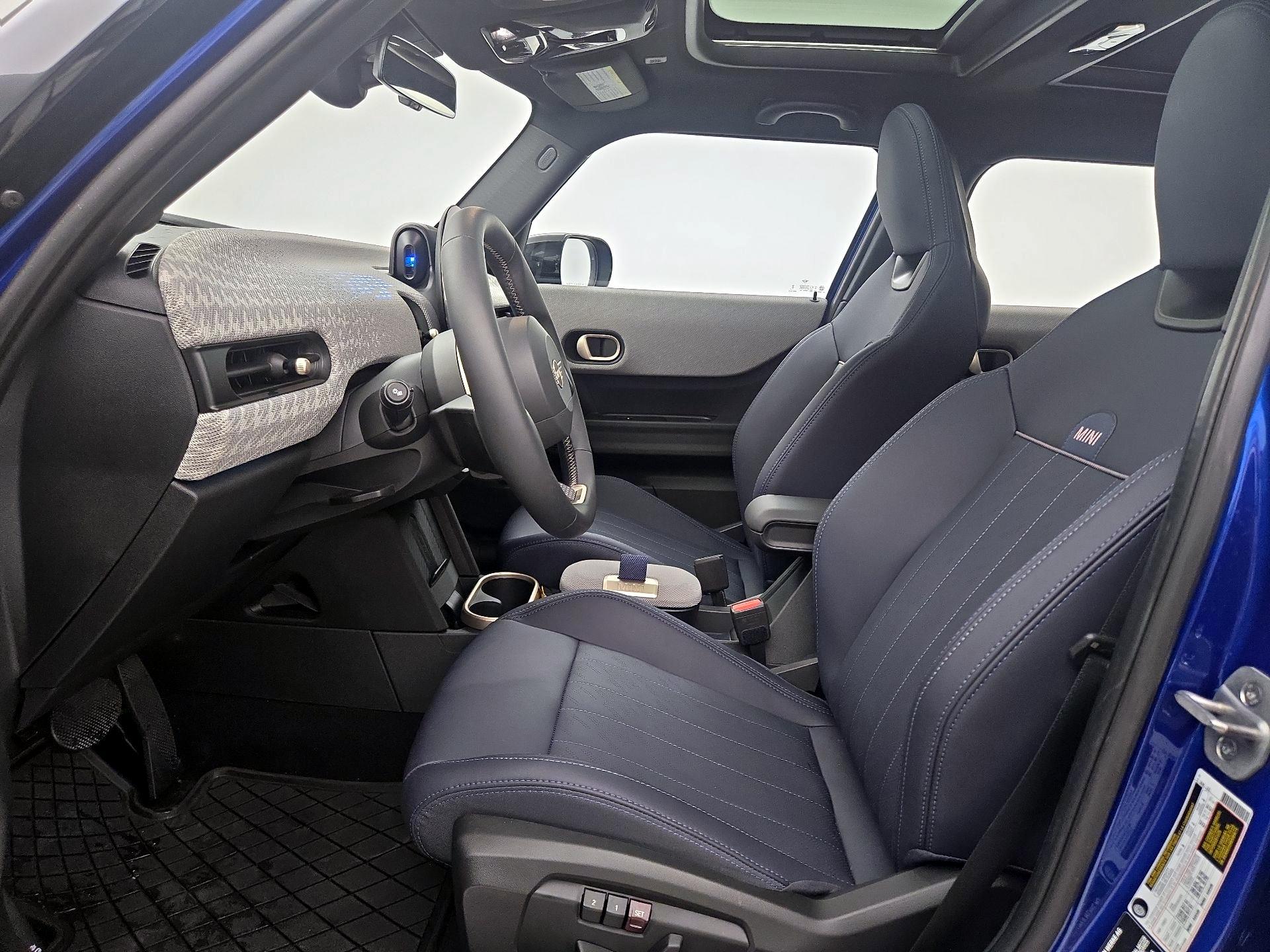 Thumbnail: 2026 MINI Cooper Hardtop - 11