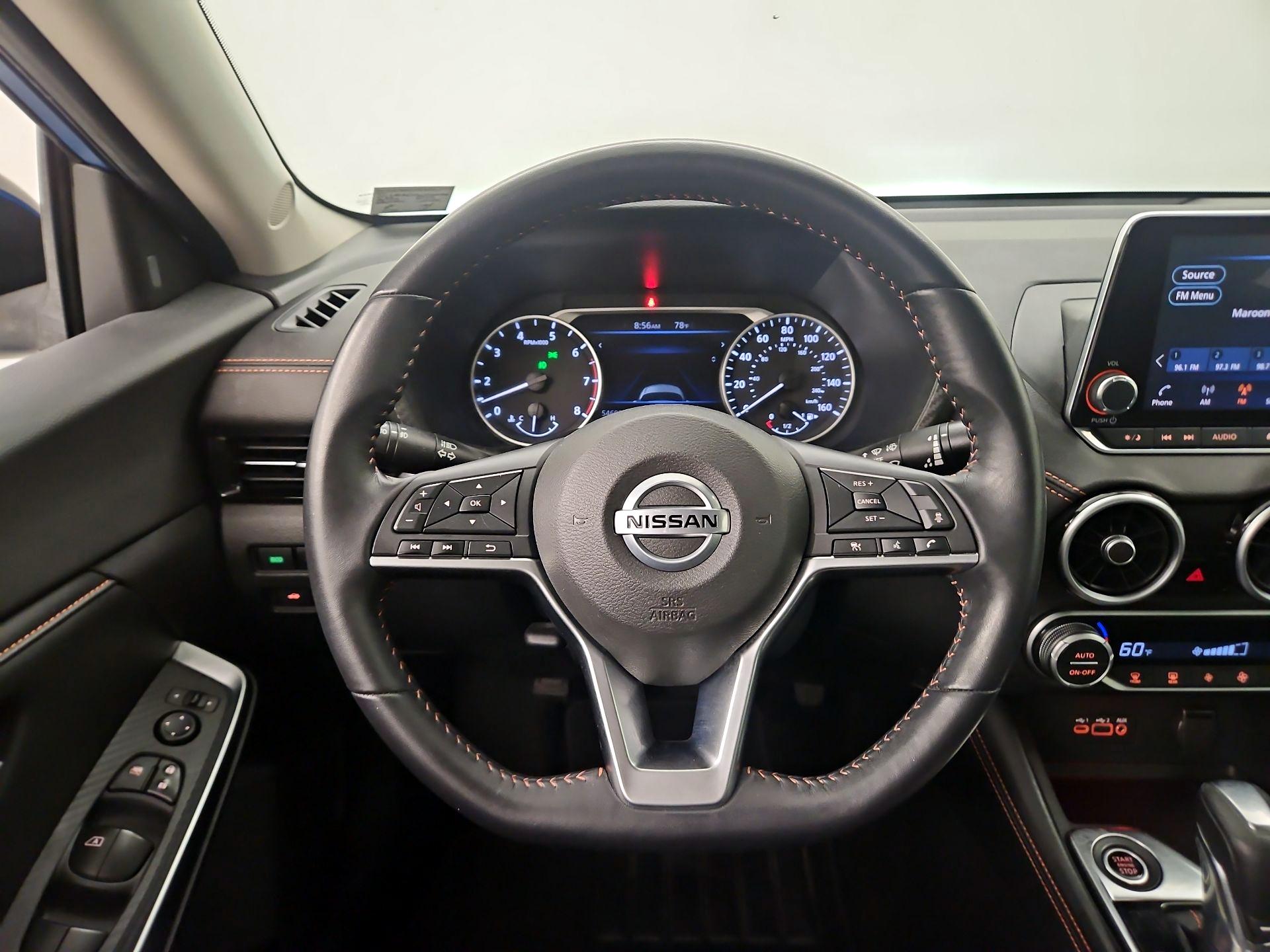 Thumbnail: 2020 Nissan Sentra - 10