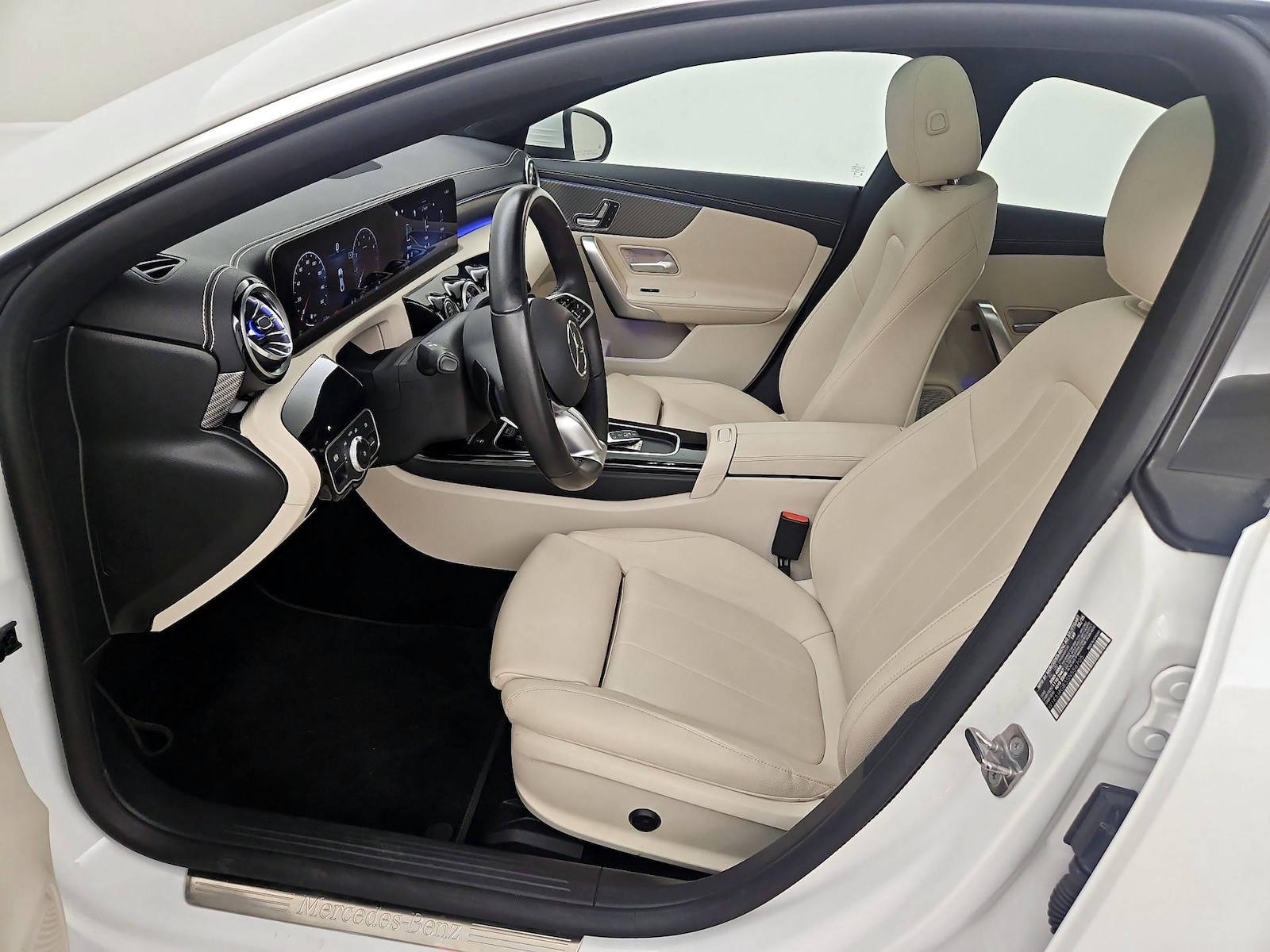 2025 Mercedes-Benz CLA CLA 250 - Photo 12