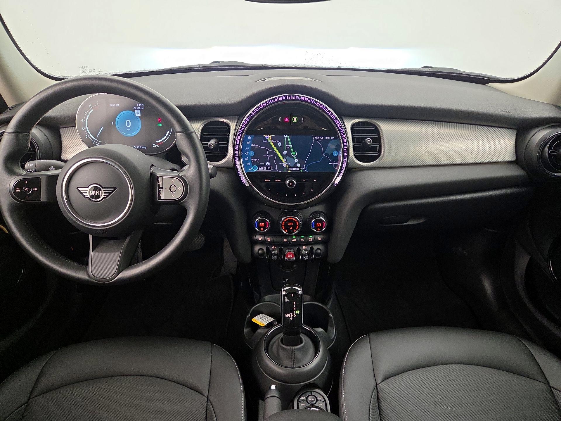 Thumbnail: 2024 MINI Cooper Hardtop - 9