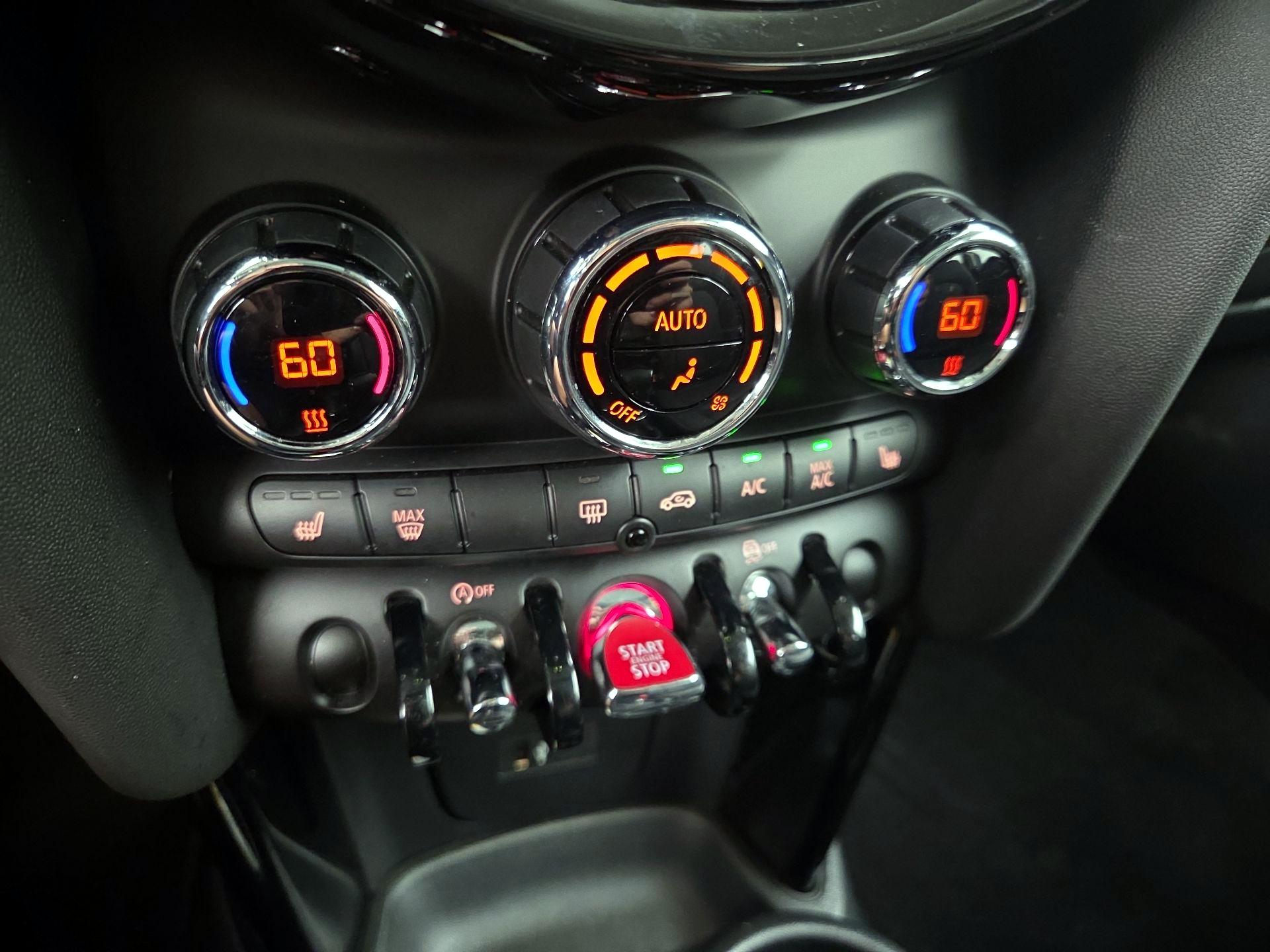 Thumbnail: 2024 MINI Cooper Hardtop - 17