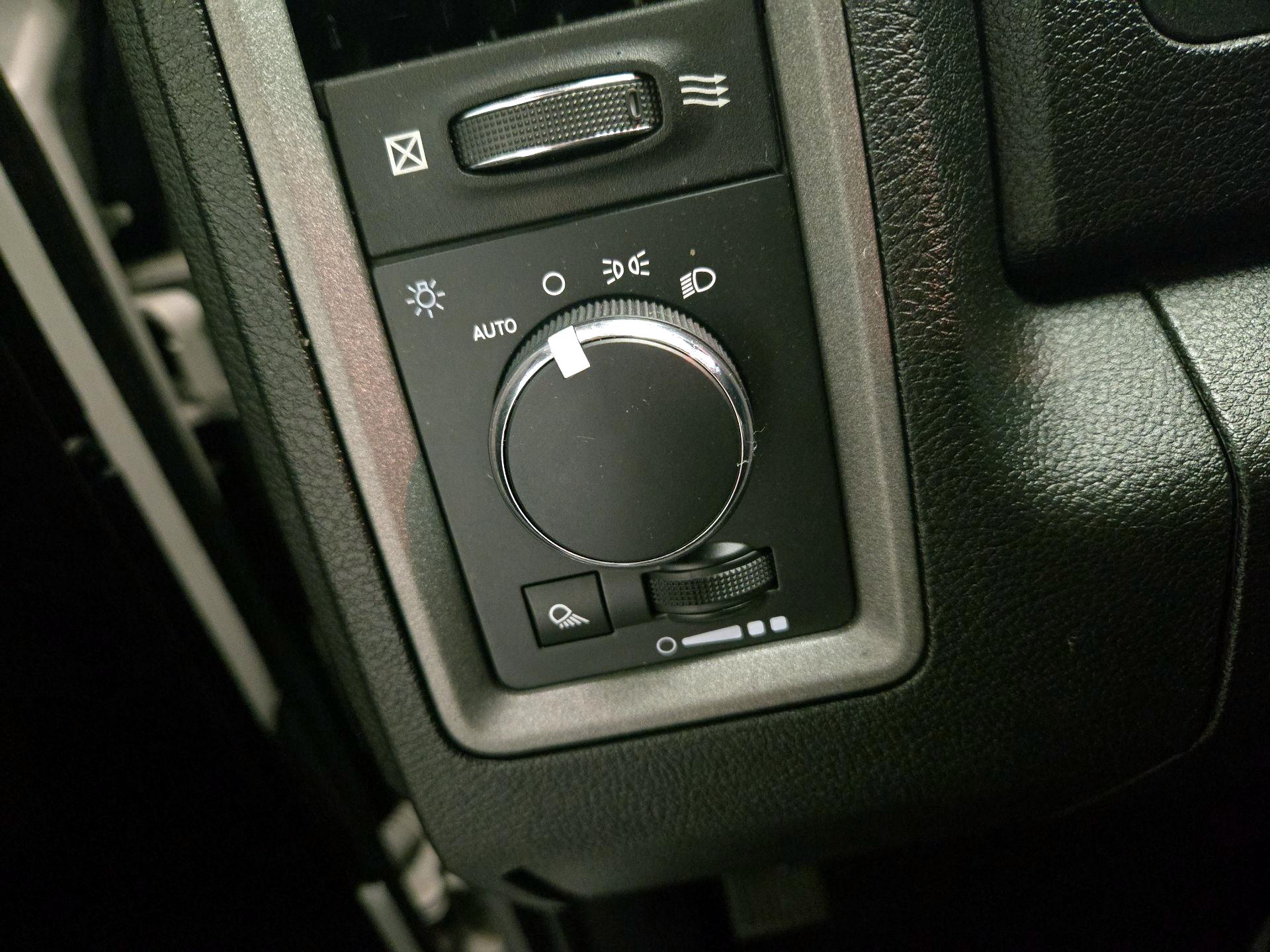 Thumbnail: 2021 RAM 1500 Classic - 11
