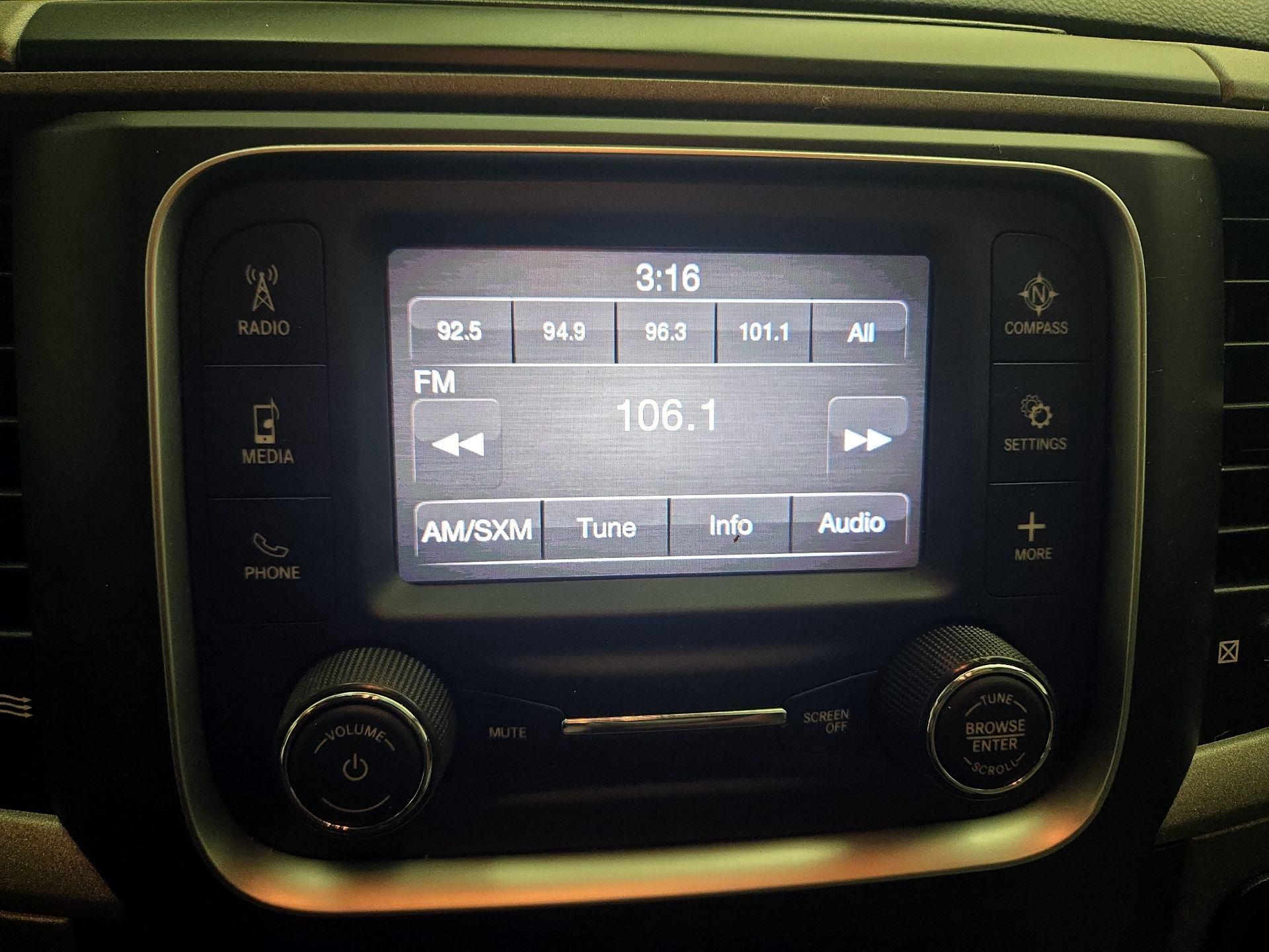 Thumbnail: 2021 RAM 1500 Classic - 13