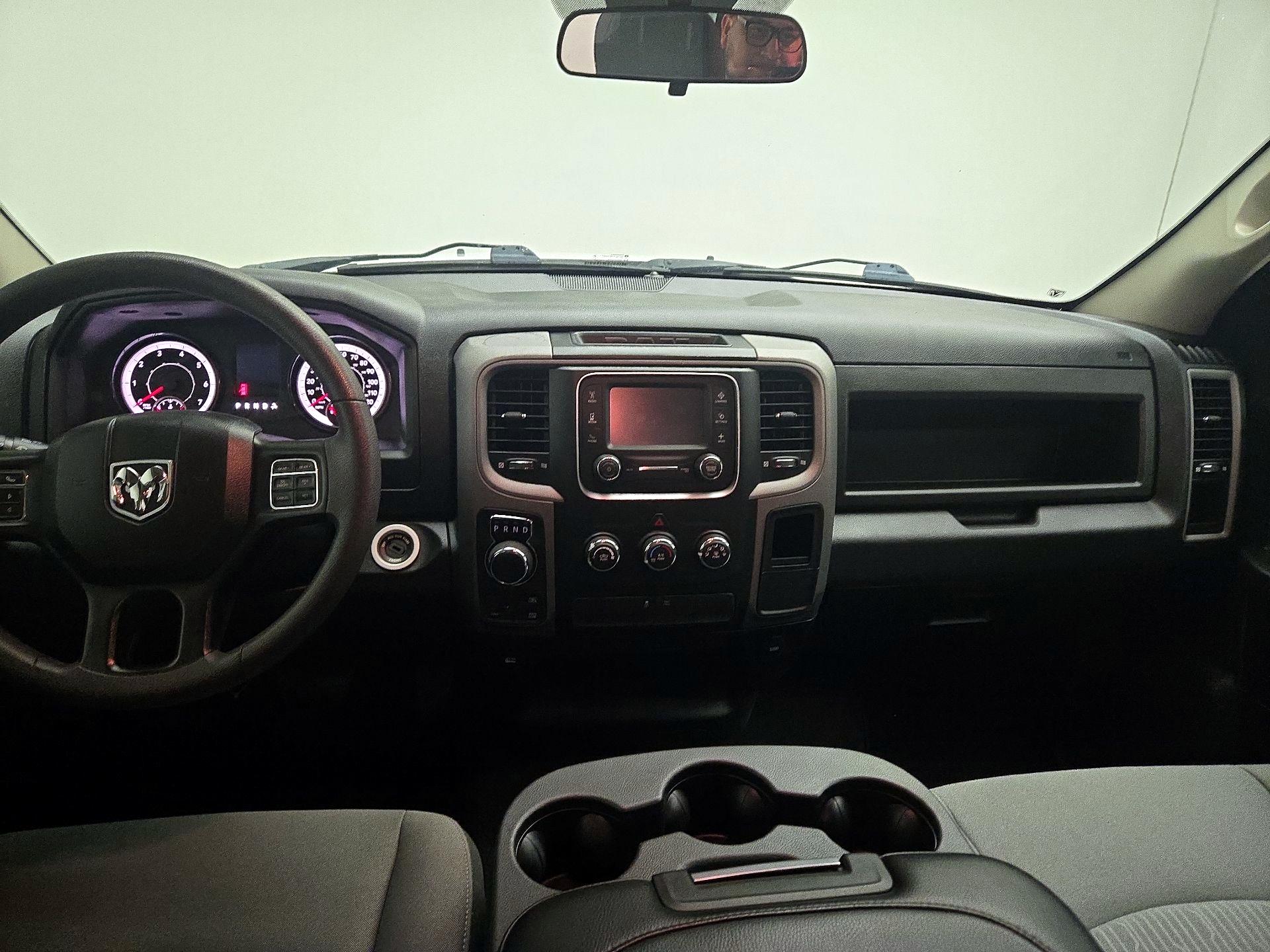 Thumbnail: 2021 RAM 1500 Classic - 8