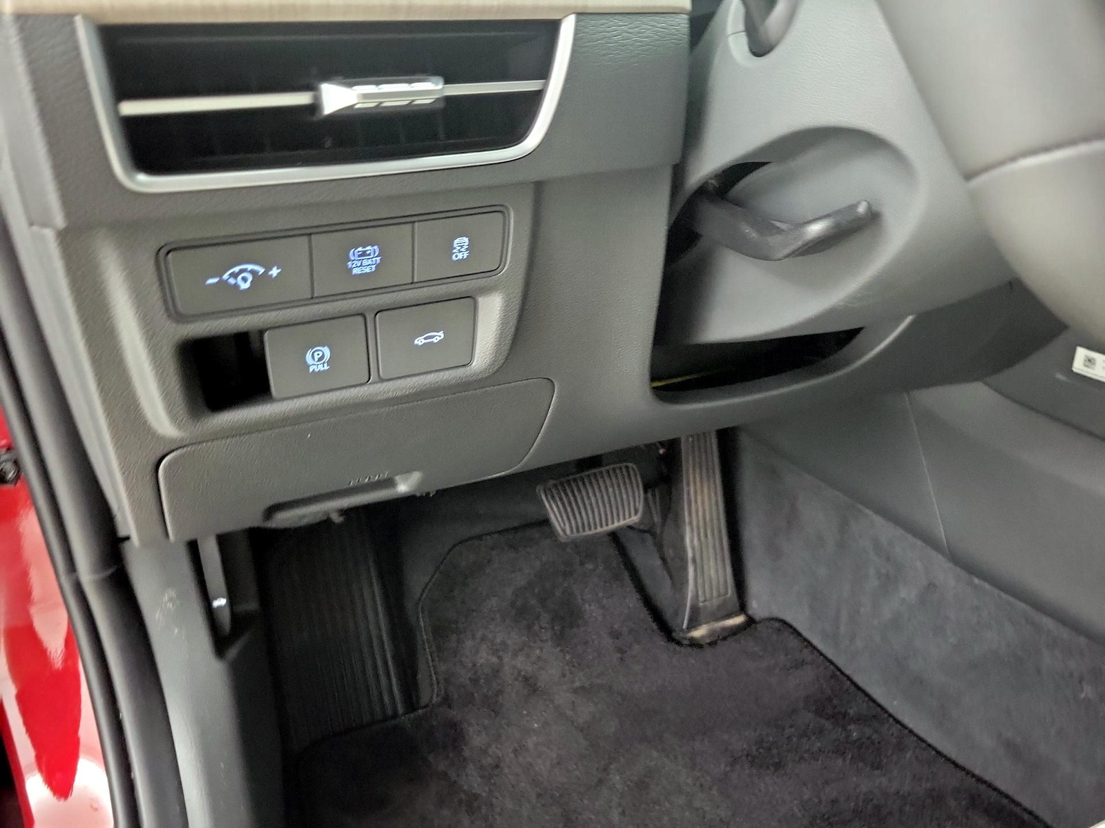 2025 Hyundai Sonata Hybrid SEL - Photo 14