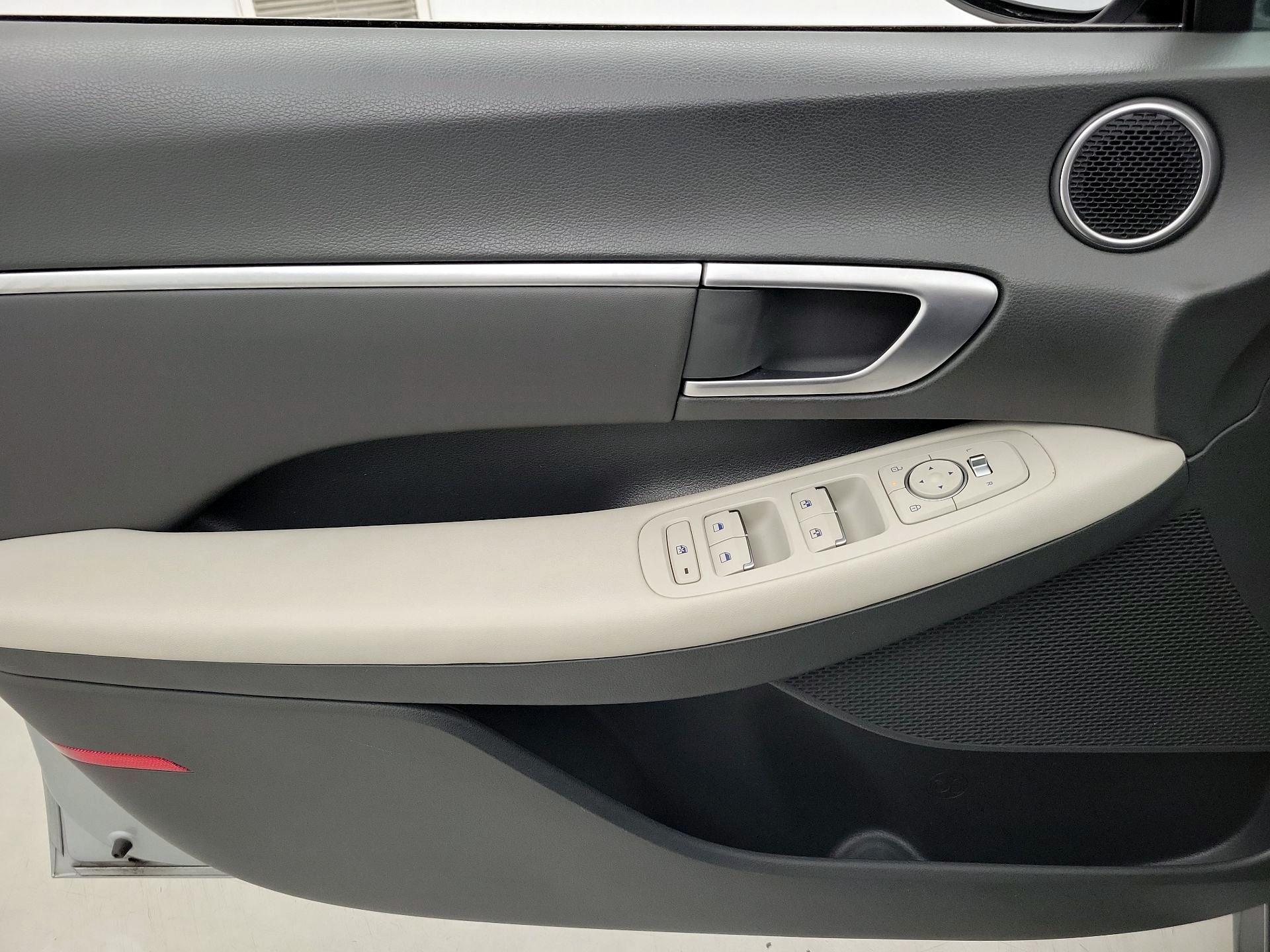 Thumbnail: 2024 Hyundai Sonata - 12