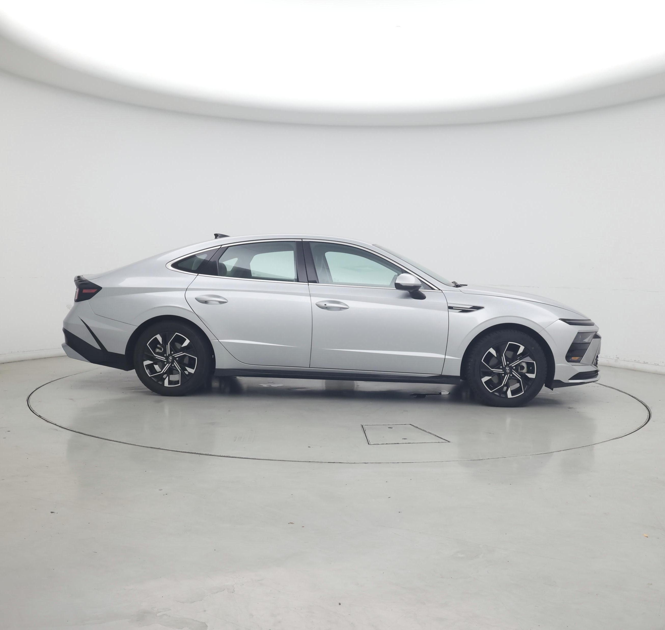 Thumbnail: 2024 Hyundai Sonata - 7