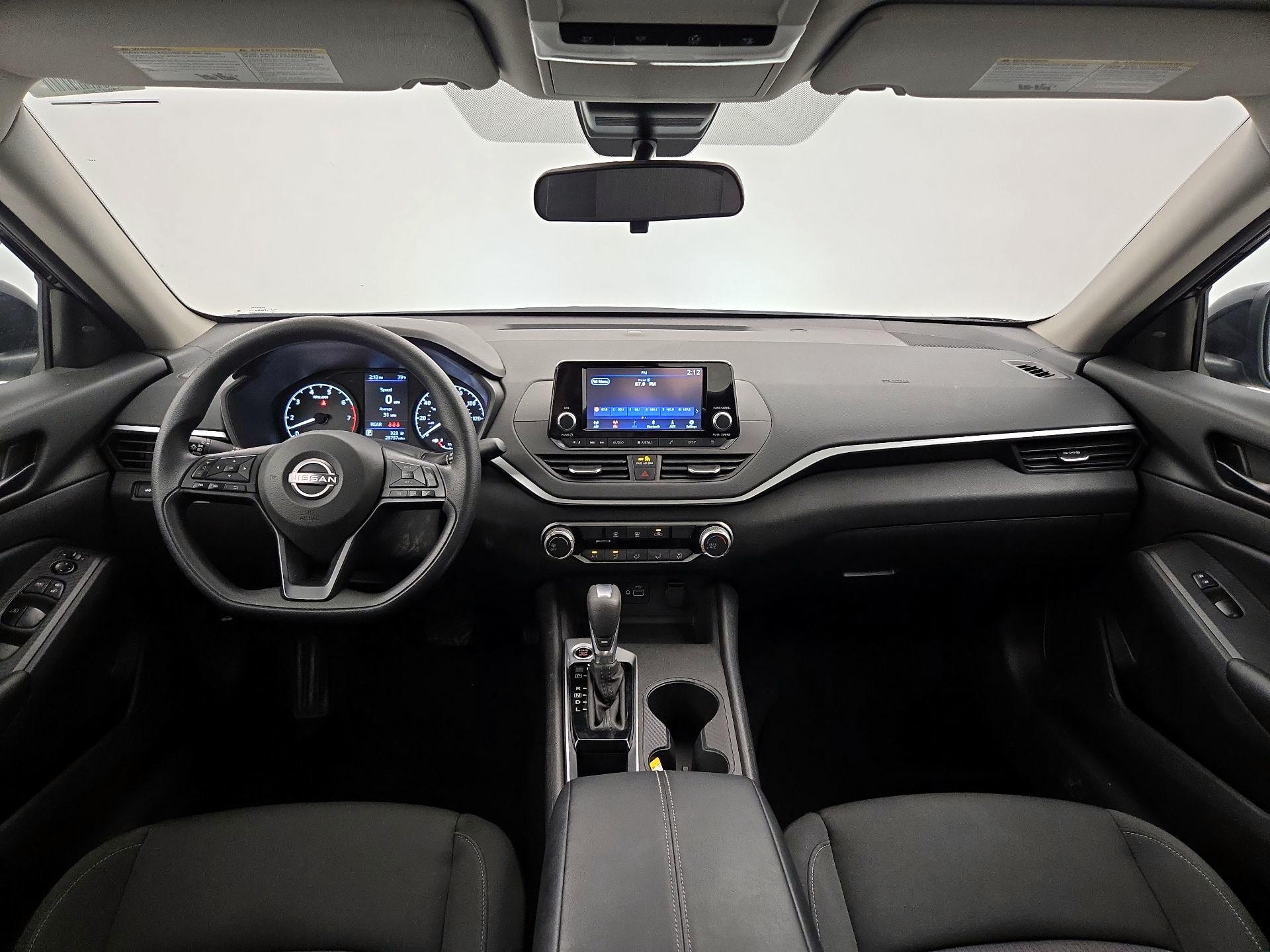 Thumbnail: 2023 Nissan Altima - 9