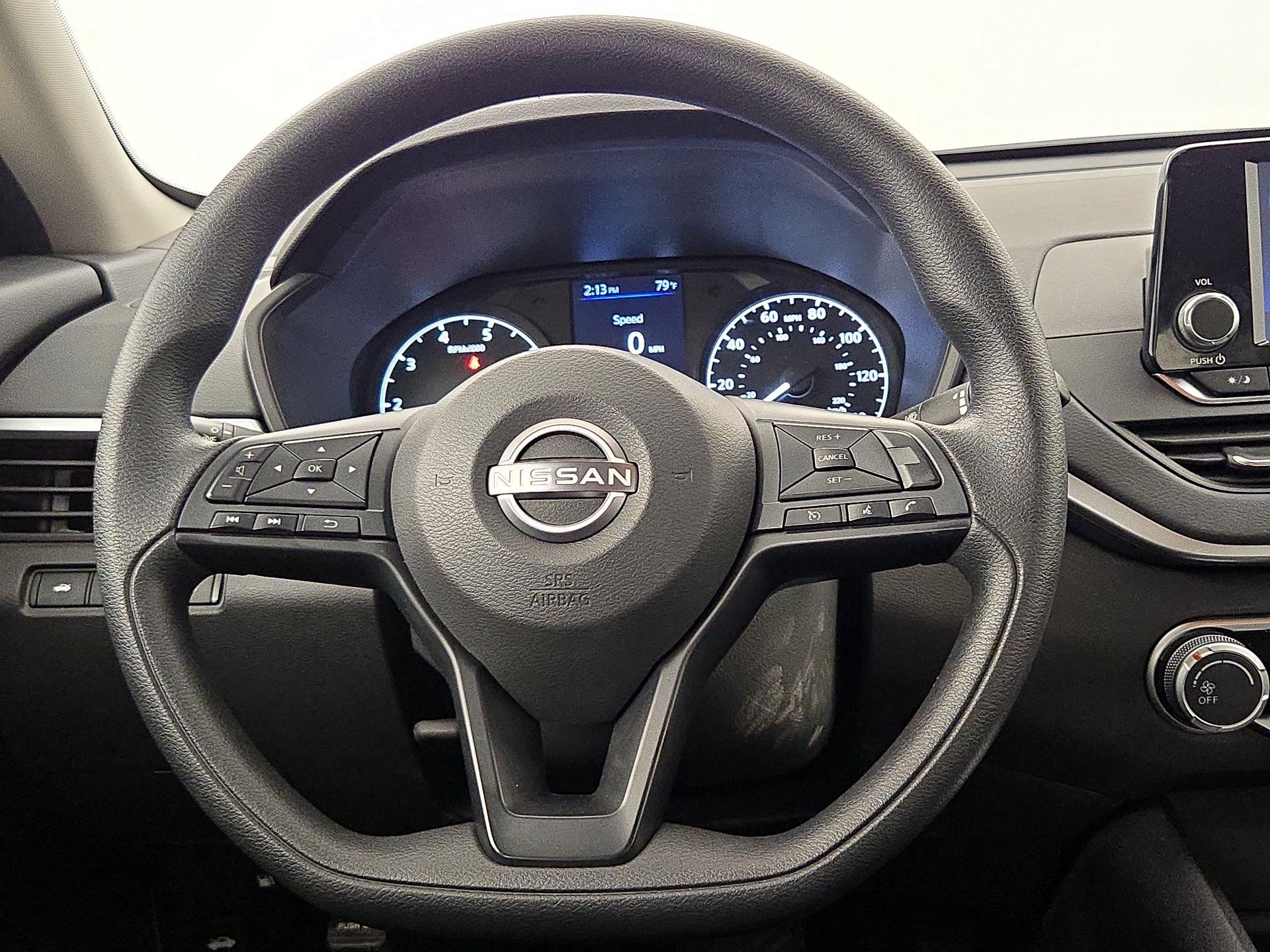 Thumbnail: 2023 Nissan Altima - 10