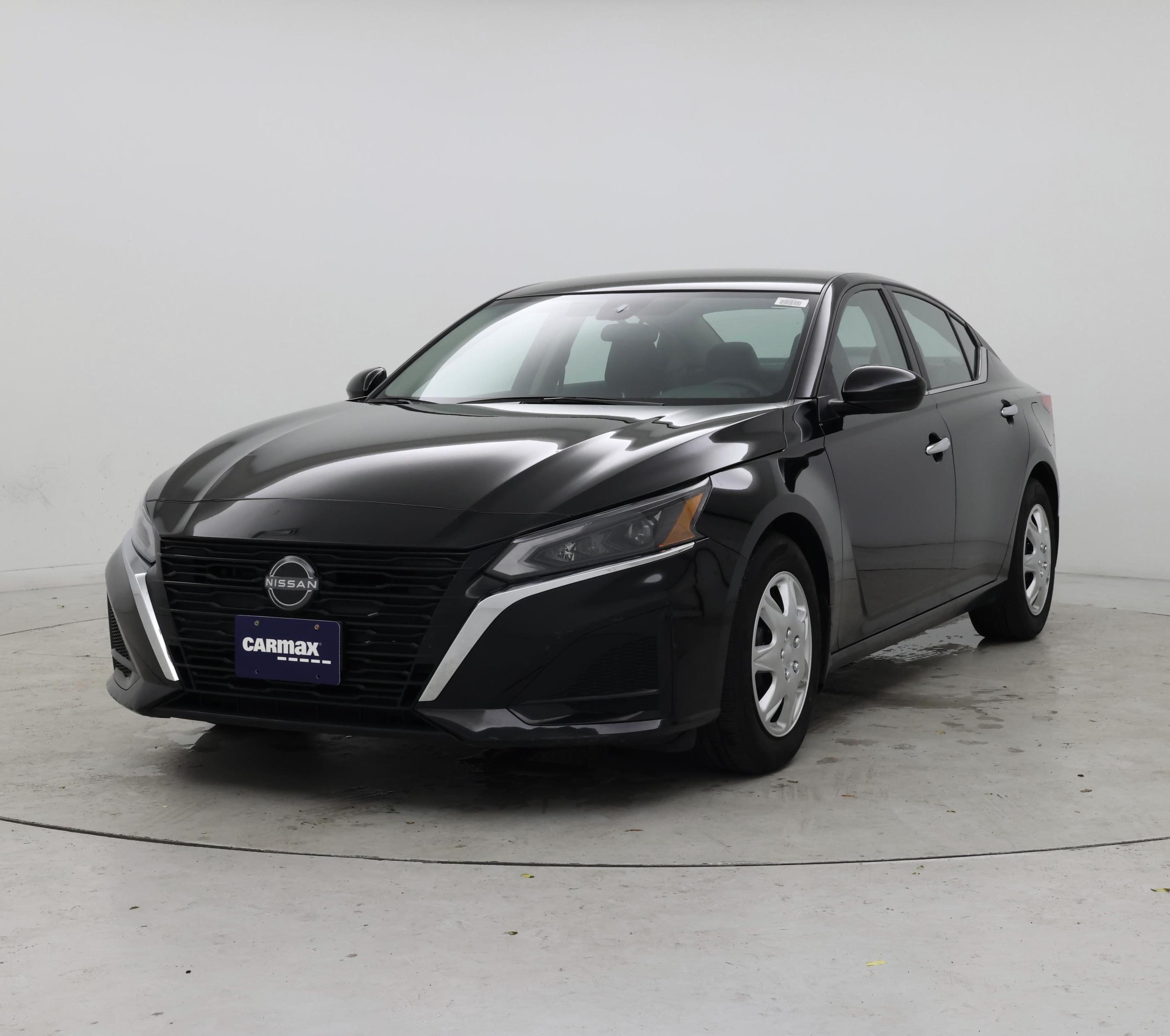 Thumbnail: 2023 Nissan Altima - 4