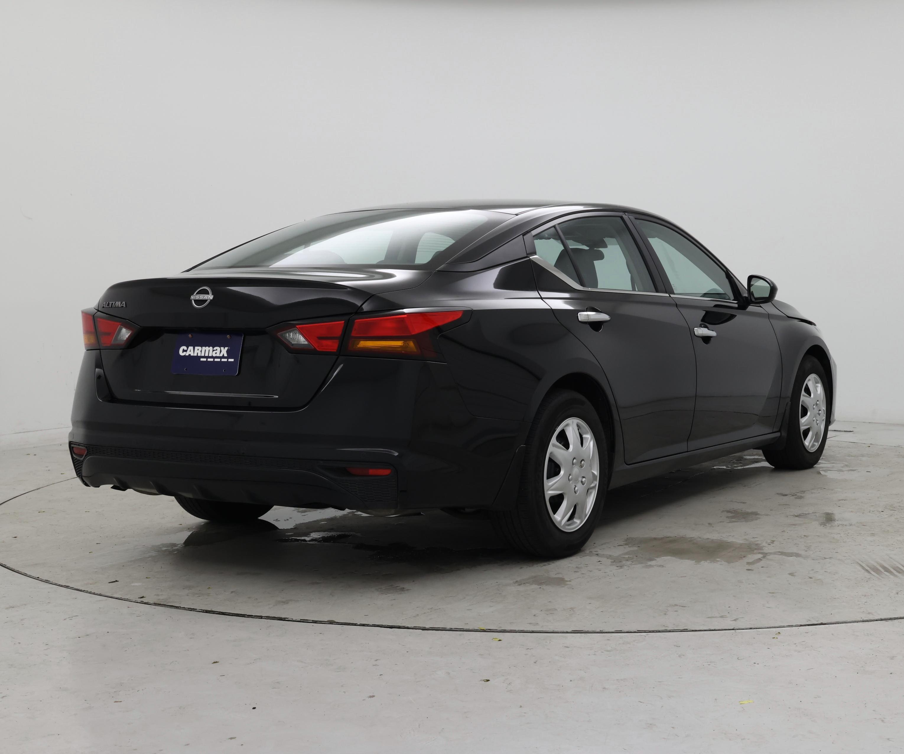 Thumbnail: 2023 Nissan Altima - 8