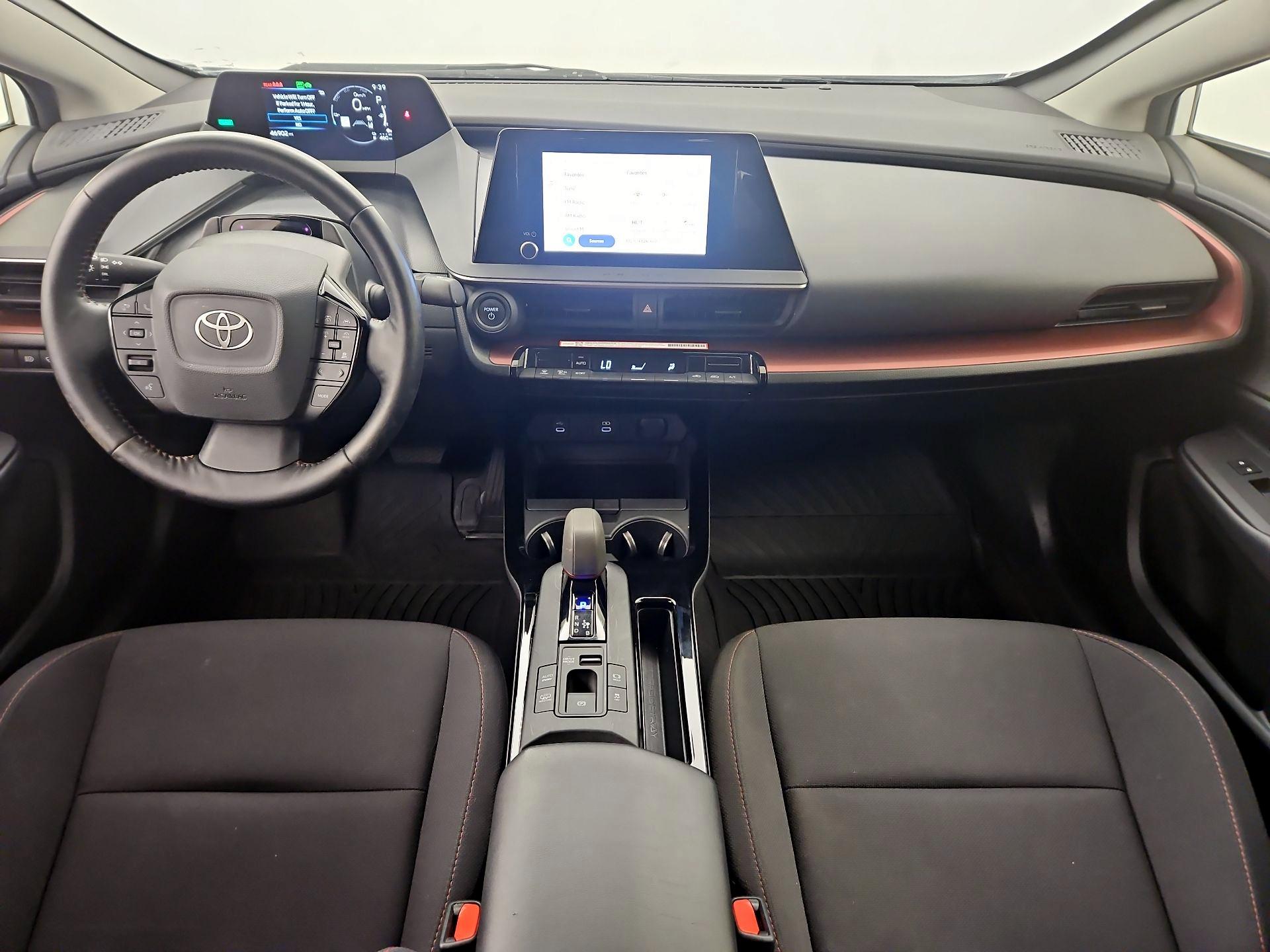 Thumbnail: 2024 Toyota Prius Prime - 9