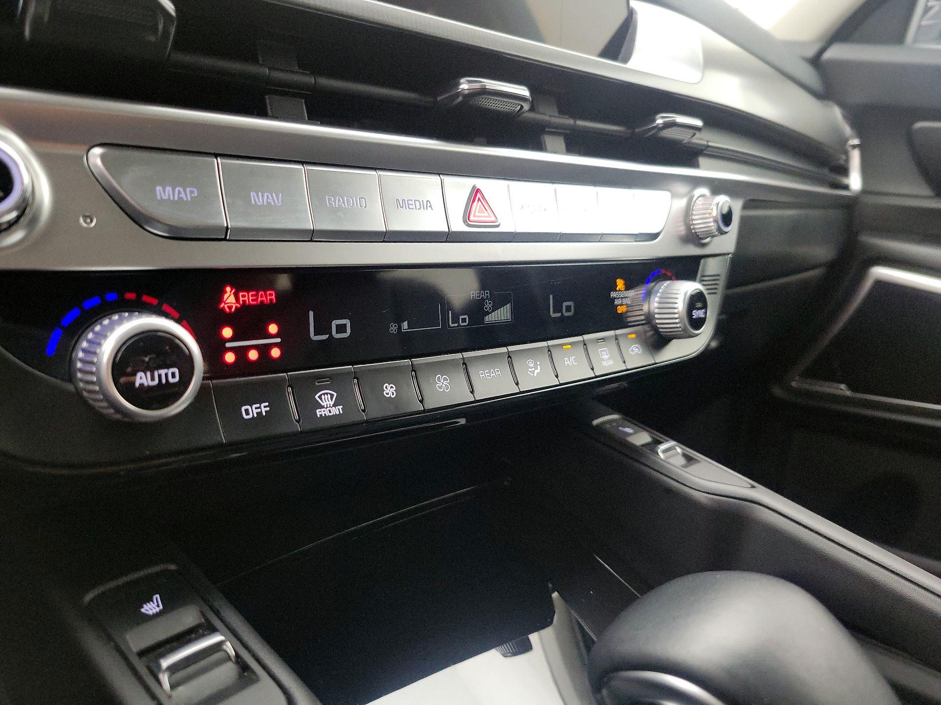 Thumbnail: 2025 Kia Telluride - 17