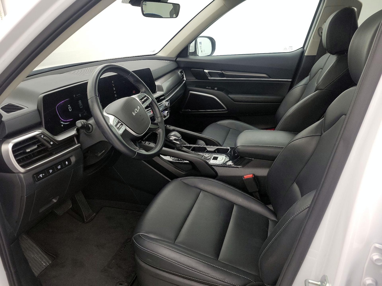 2025 Kia Telluride S - Photo 12