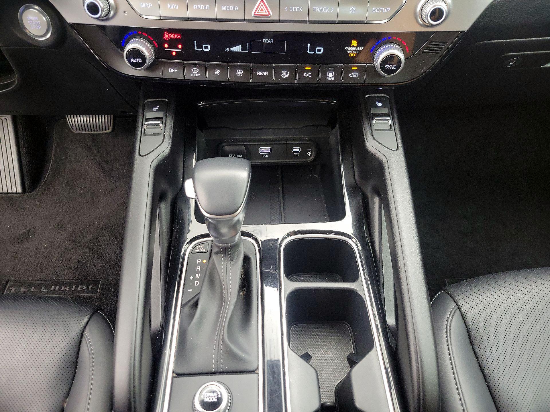 Thumbnail: 2025 Kia Telluride - 18