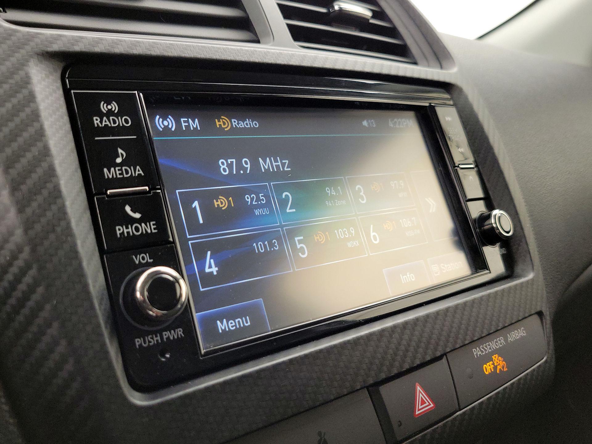 Thumbnail: 2023 Mitsubishi Outlander Sport - 15