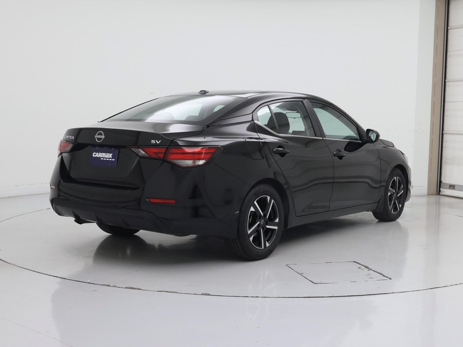 2024 Nissan Sentra SV - Photo 9
