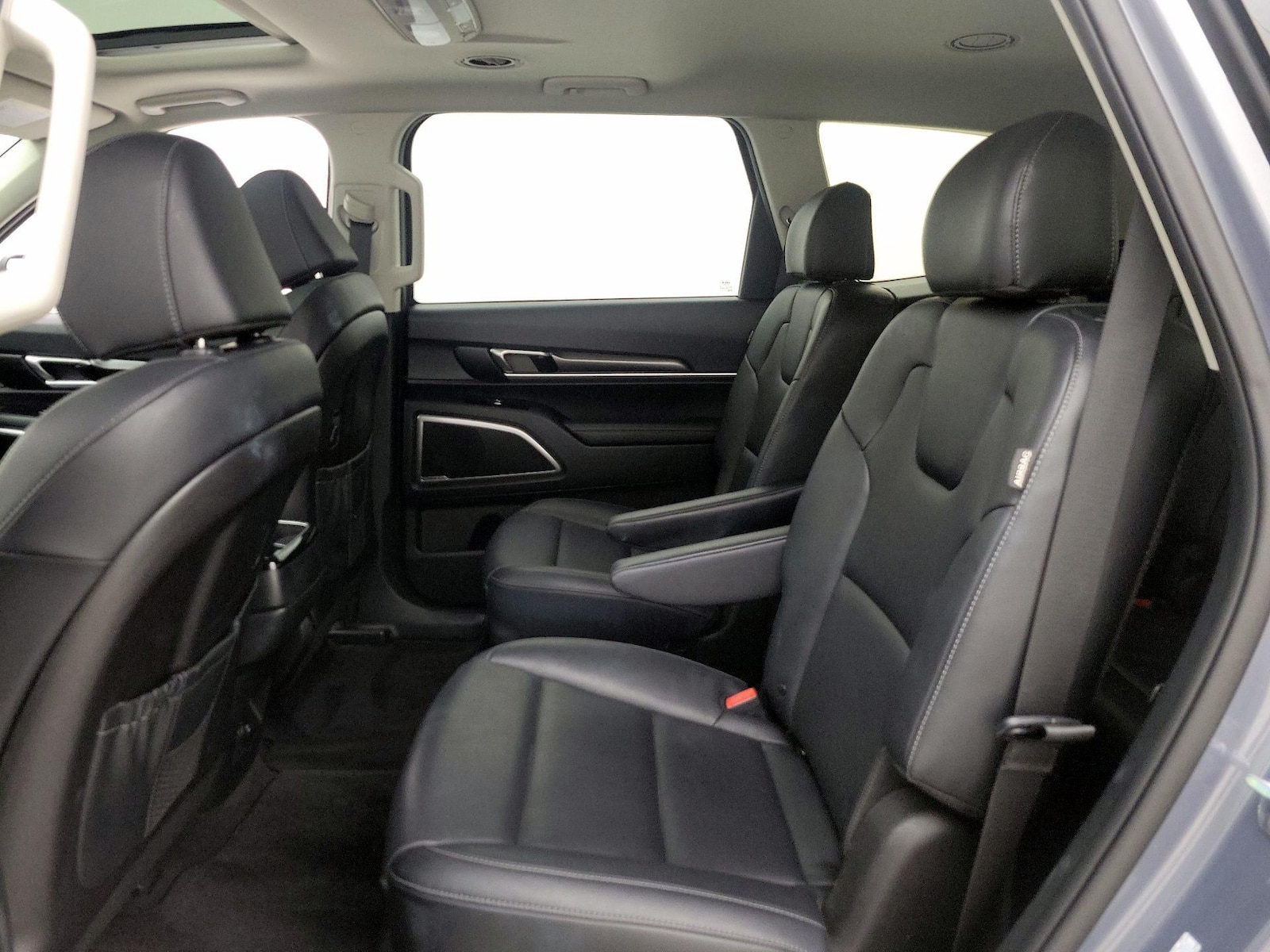 2025 Kia Telluride S - Photo 22