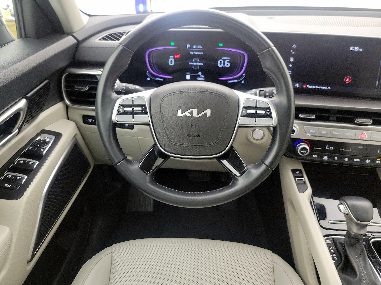 2025 Kia Telluride S - Photo 11