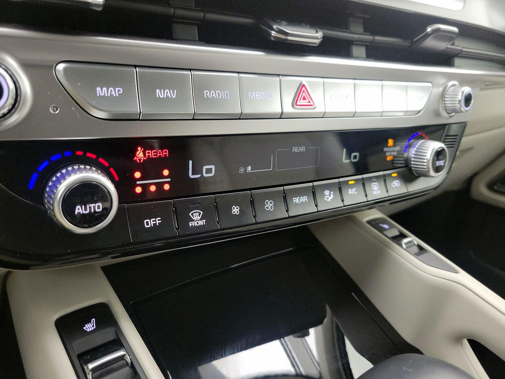 Thumbnail: 2025 Kia Telluride - 17