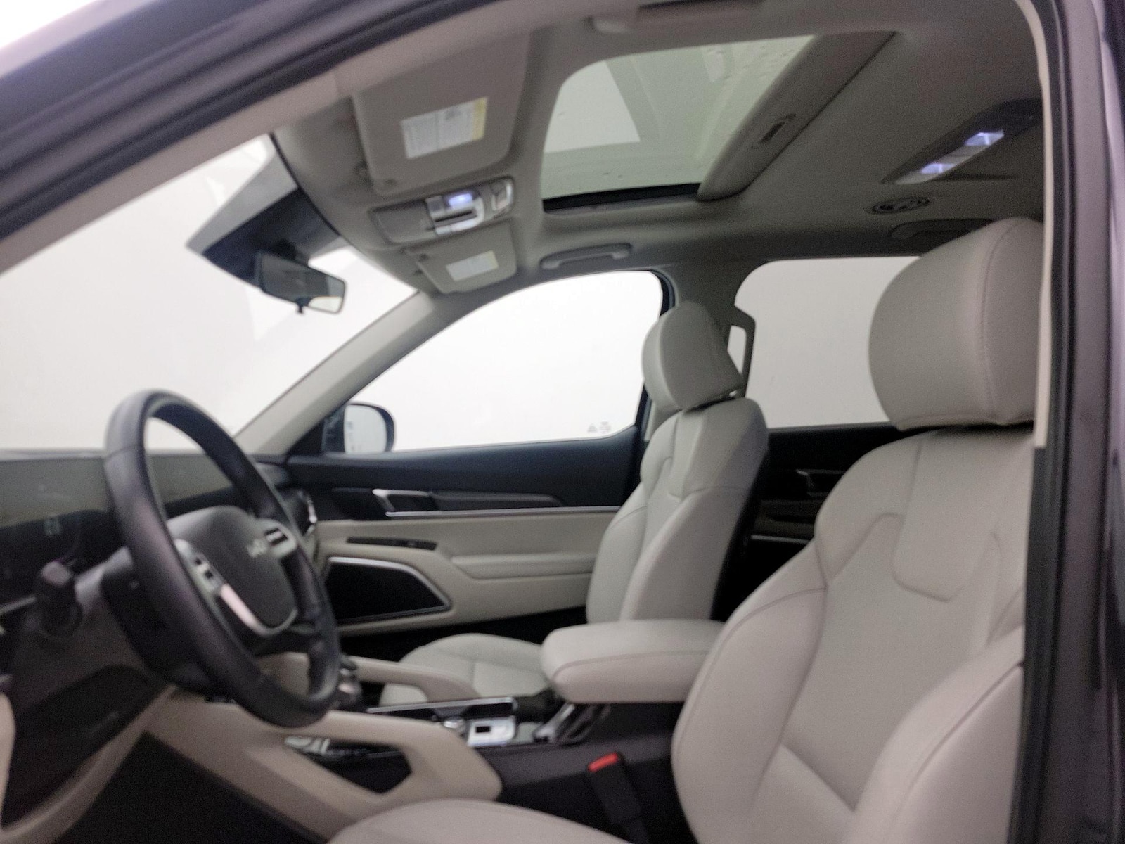 2025 Kia Telluride S - Photo 21