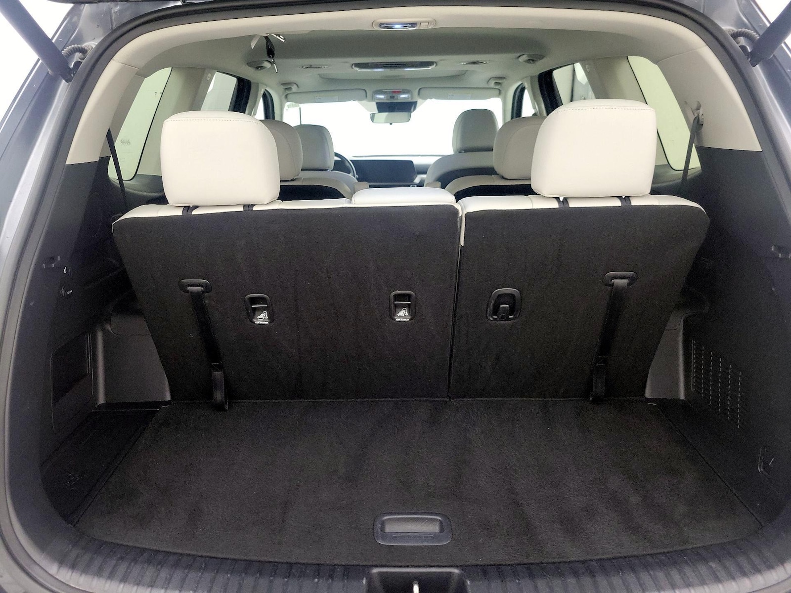 2025 Kia Telluride S - Photo 24