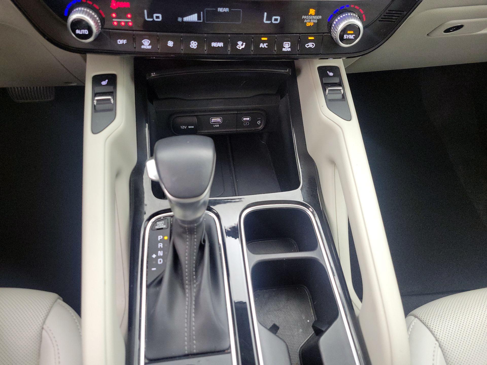 Thumbnail: 2025 Kia Telluride - 18