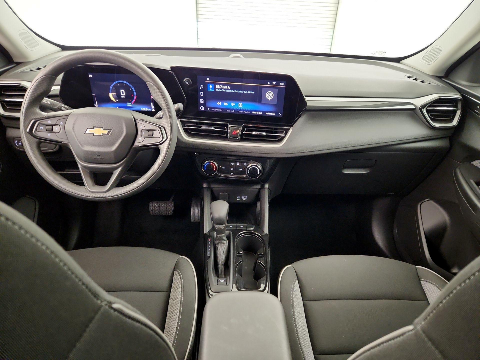 Thumbnail: 2025 Chevrolet TrailBlazer - 9