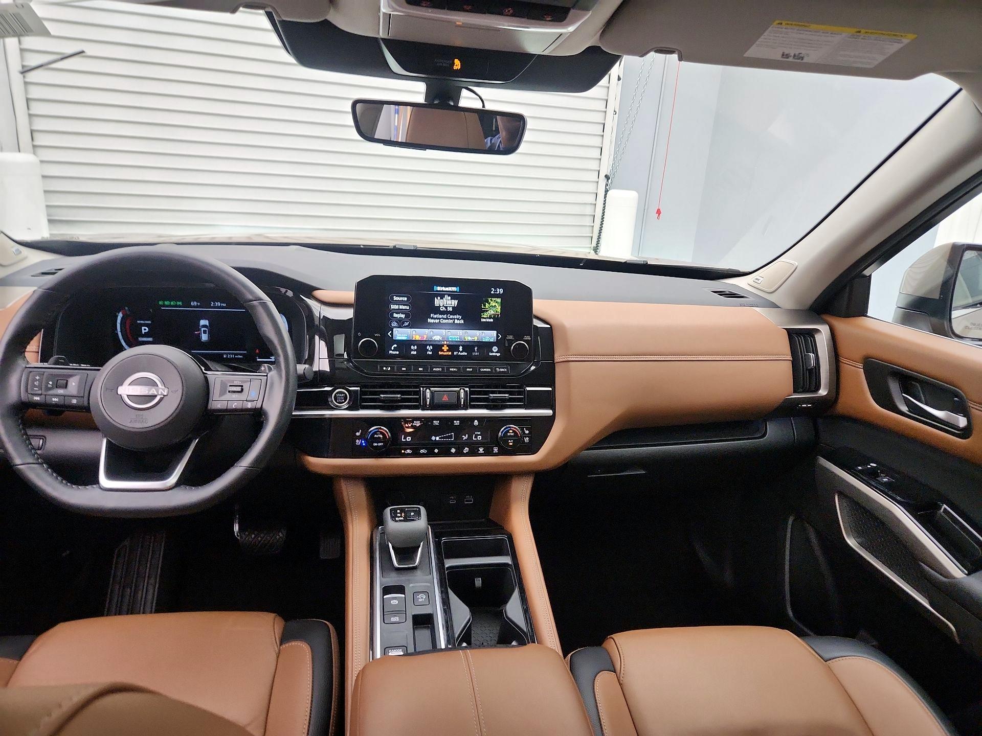 Thumbnail: 2024 Nissan Pathfinder - 9