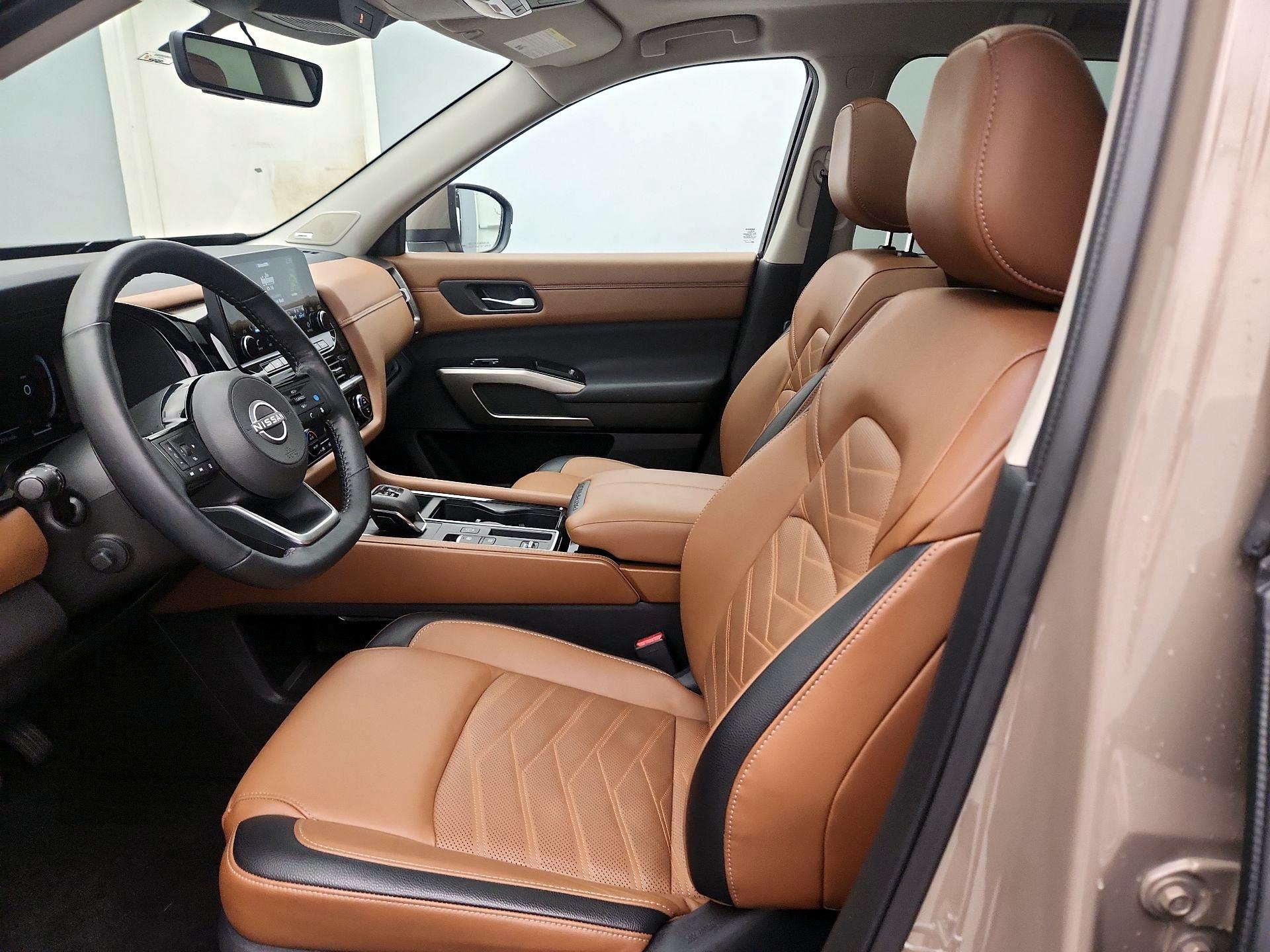 Thumbnail: 2024 Nissan Pathfinder - 11