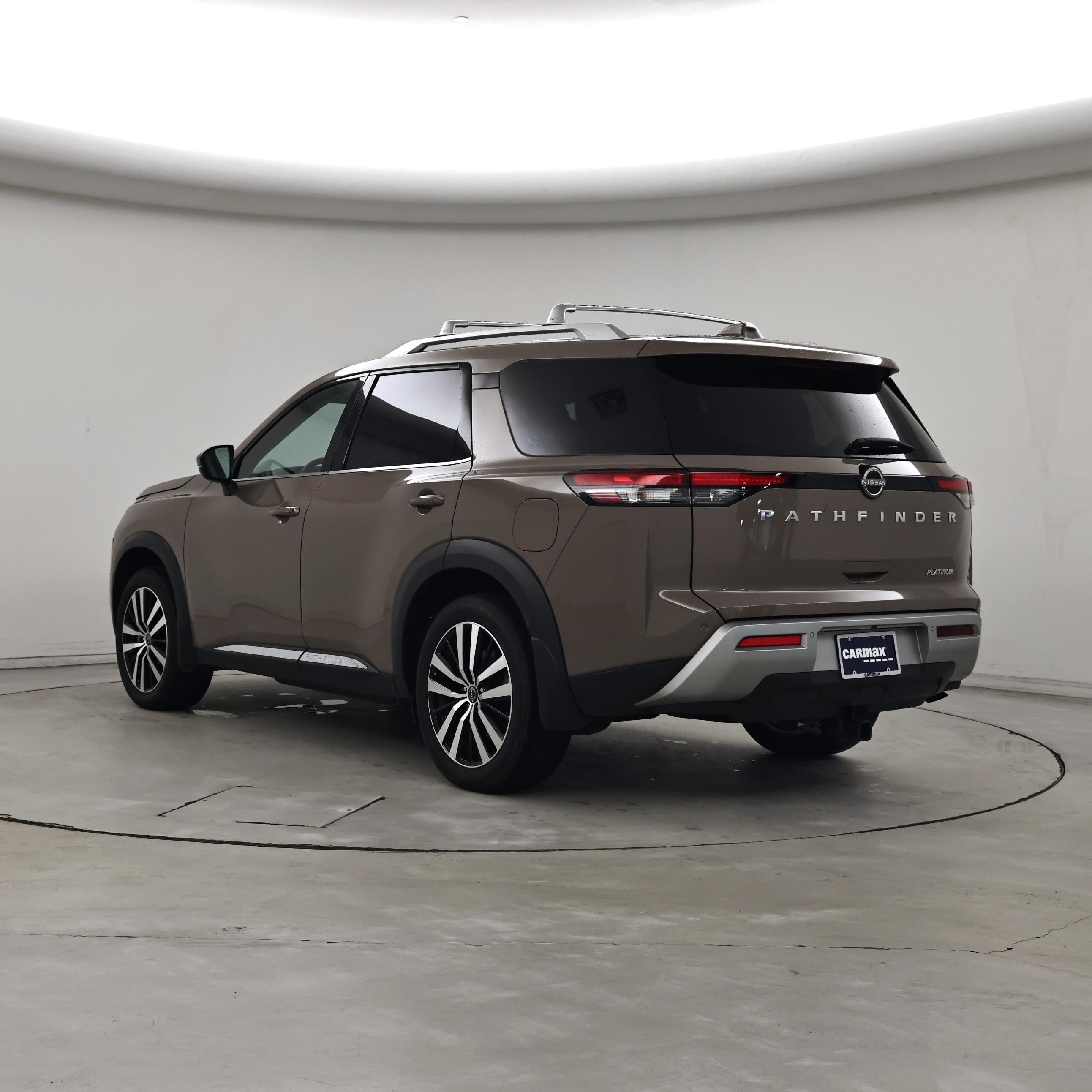 Thumbnail: 2024 Nissan Pathfinder - 2