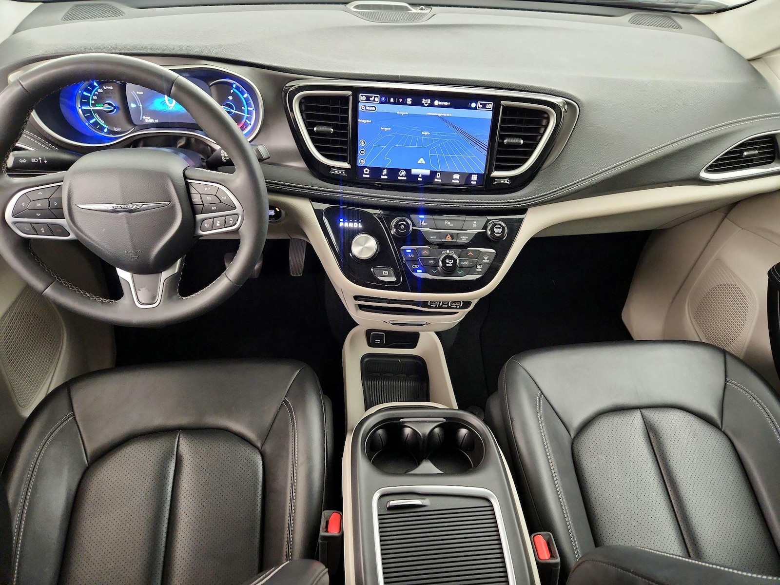 2024 Chrysler Pacifica PHEV Select - Photo 10