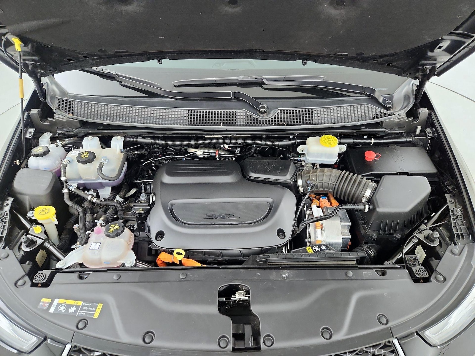 2024 Chrysler Pacifica PHEV Select - Photo 25