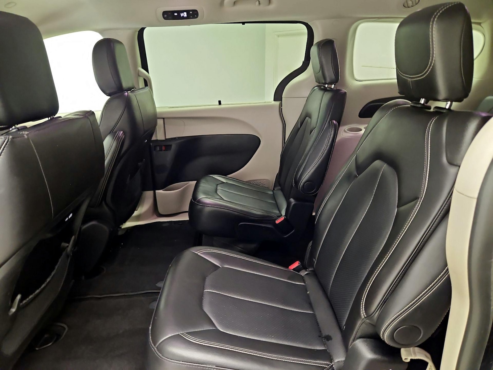 2024 Chrysler Pacifica Touring L - Photo 20