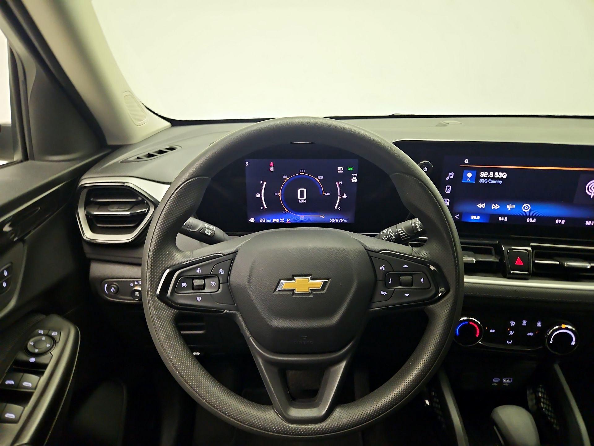 Thumbnail: 2025 Chevrolet TrailBlazer - 10