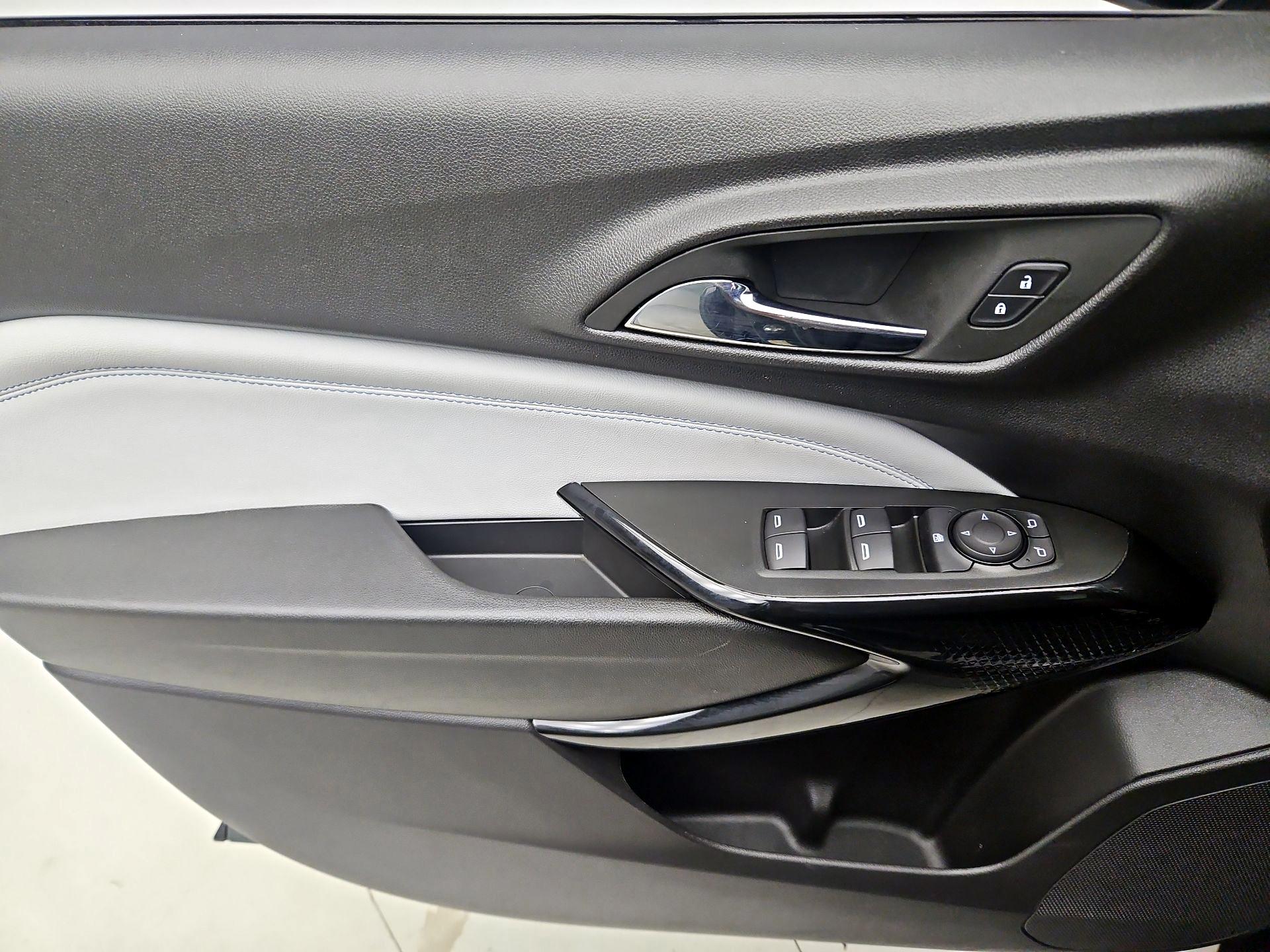 Thumbnail: 2025 Chevrolet Trax - 12